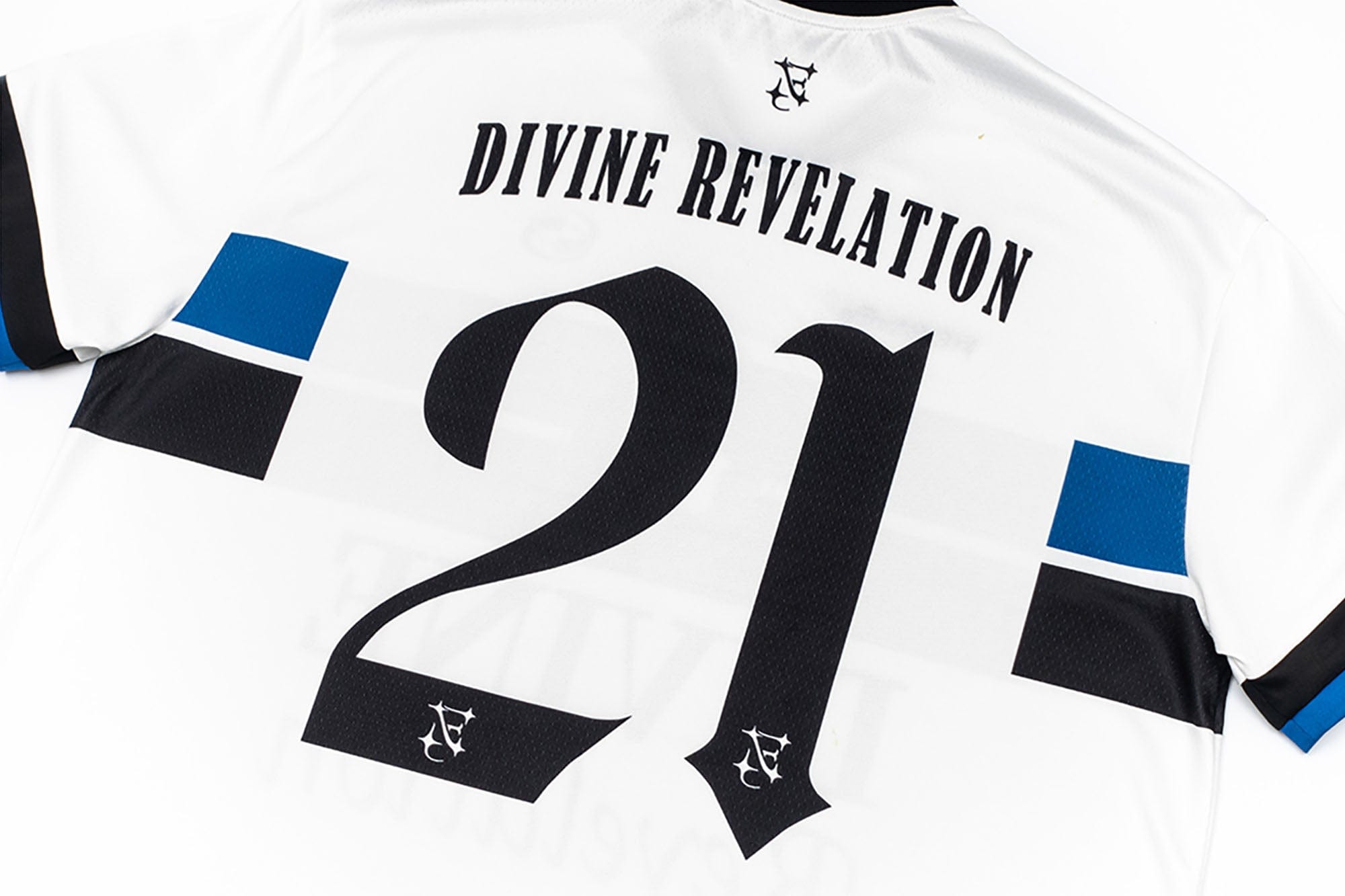 IN EXISTENCE NO.21 Contrast Graphic Sports T-Shirt