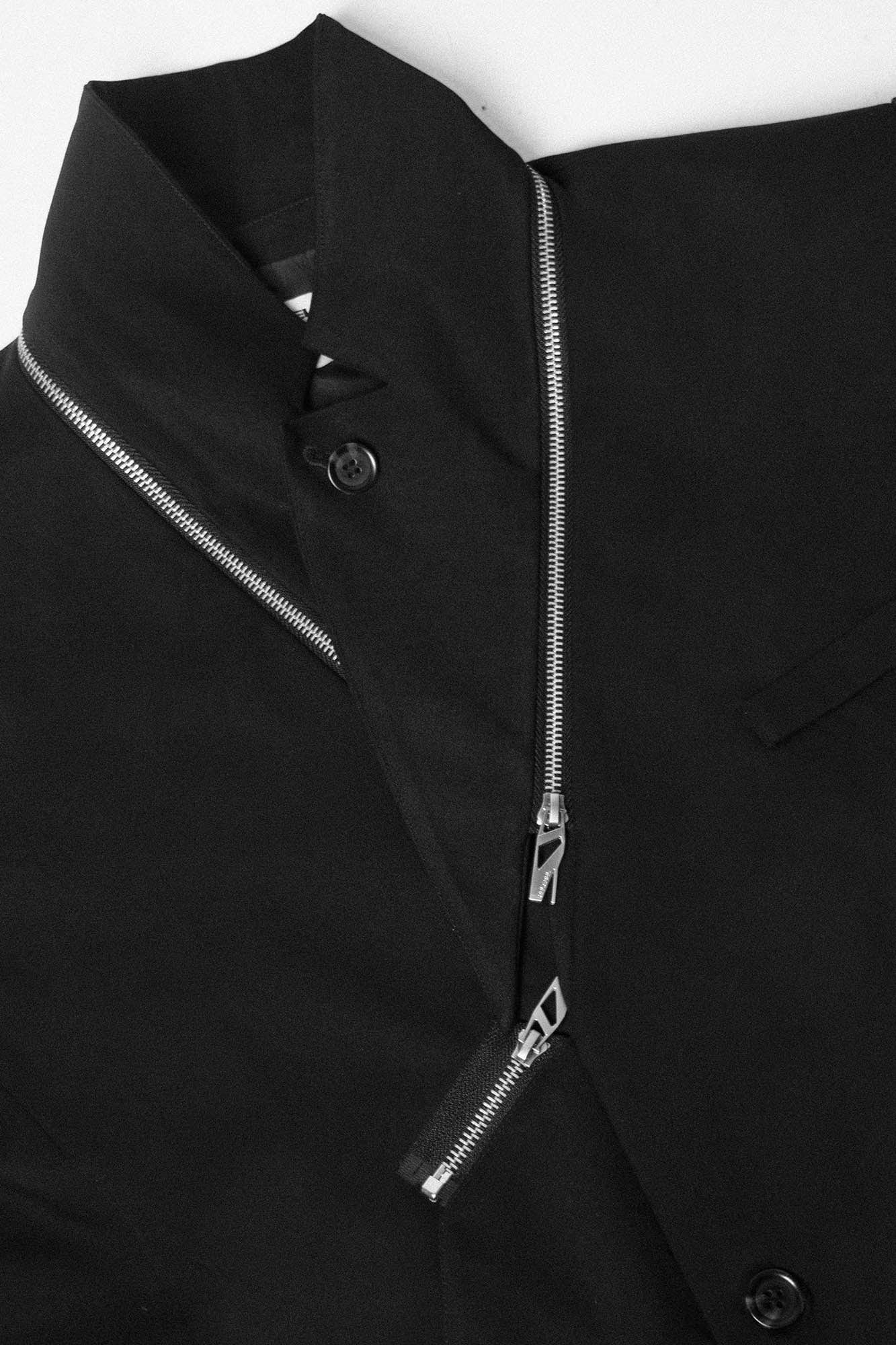 RELABEL Detachable-Collar Wool-Blended Pleated Blazer