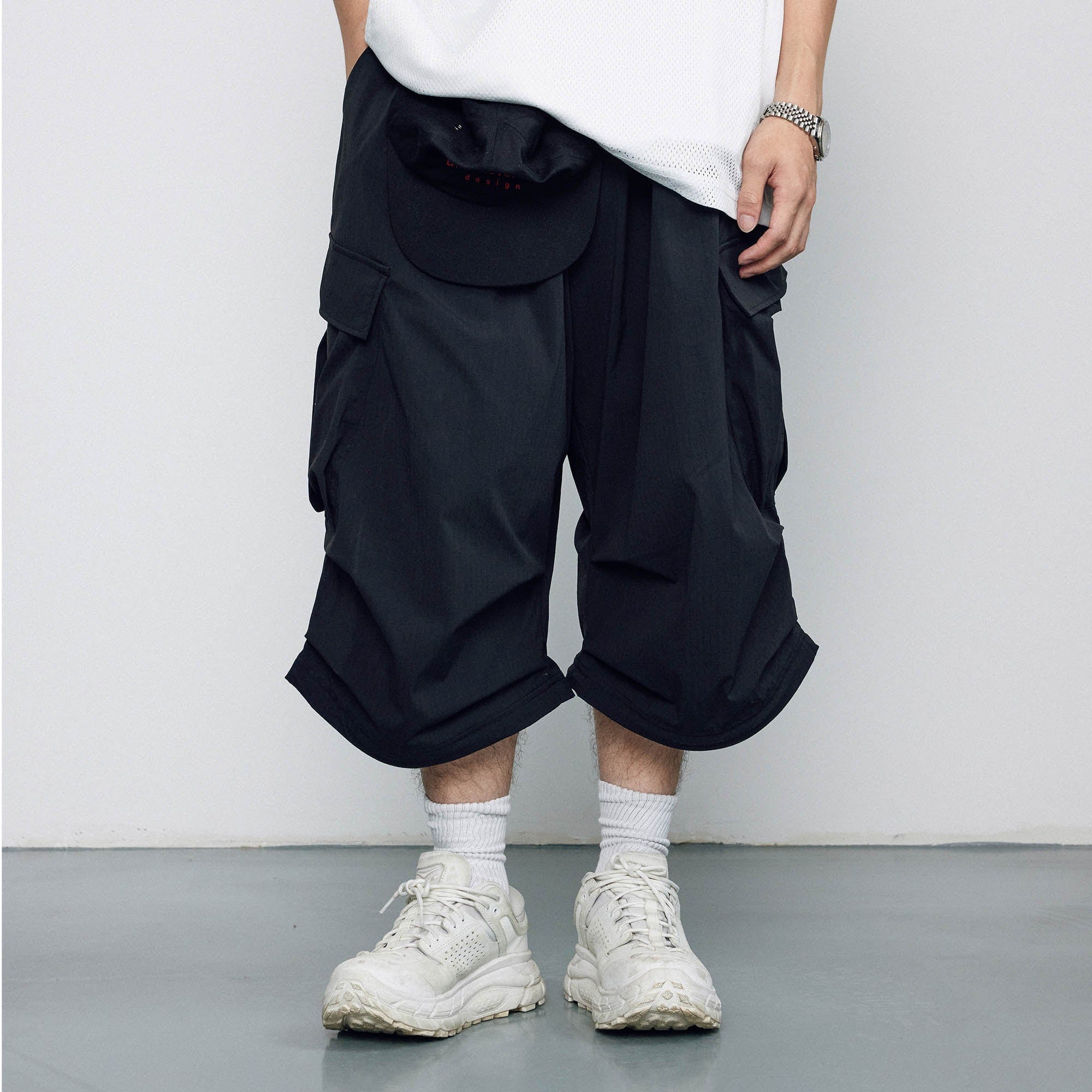 BANANA CLUB Crinkled Multi-Pocket Detachable Cargo Pants