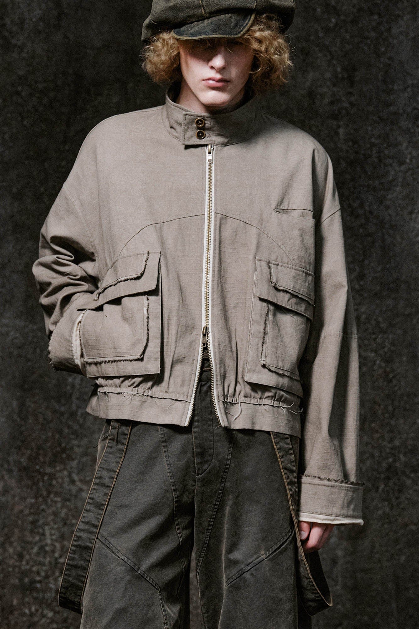 ILNya Nieternite Nifutur Arc Spliced Layered Raw-Edge Utility Jacket