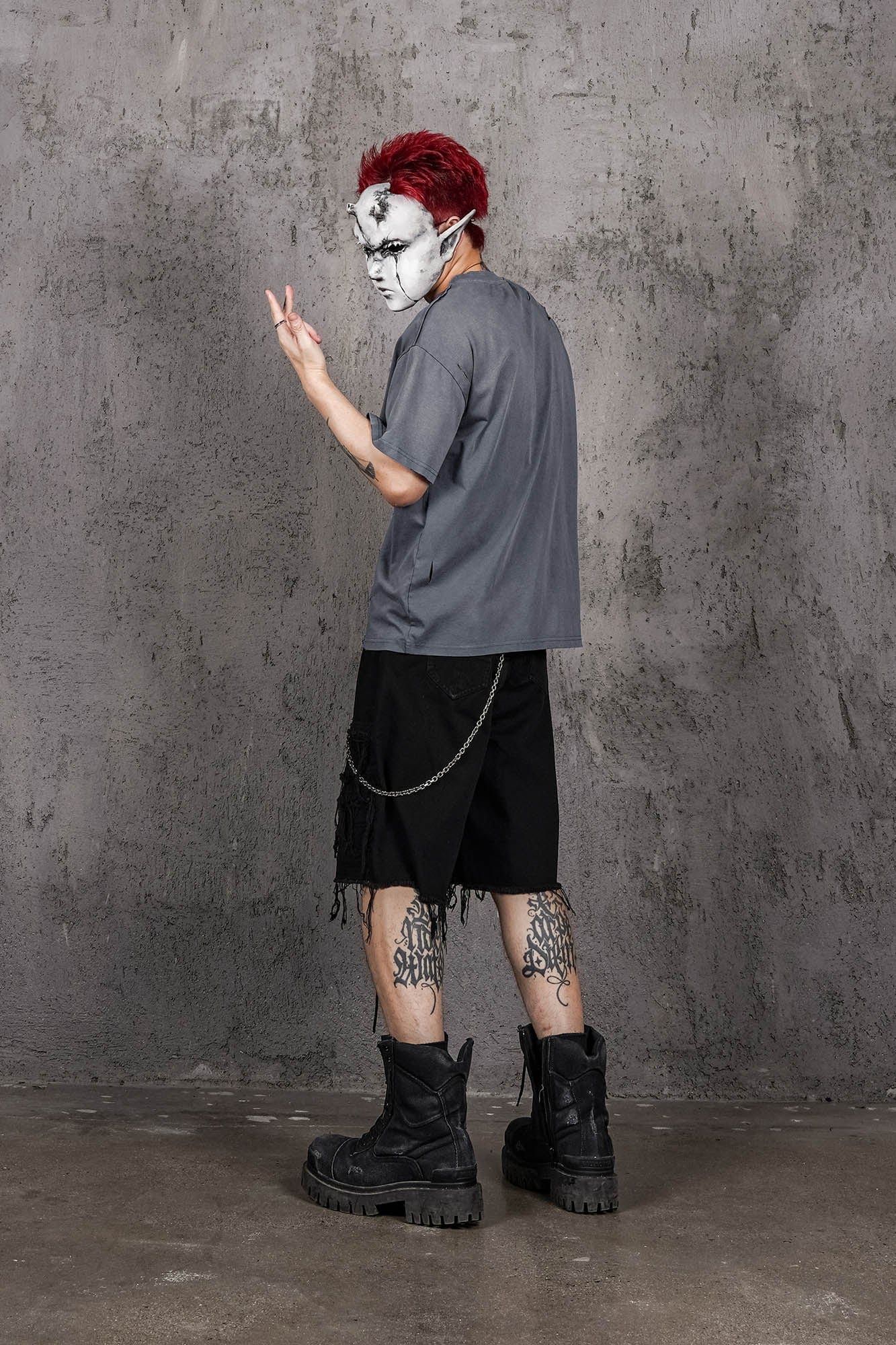 UNDERWATER Washed Ripped Gradient T-Shirt Blue