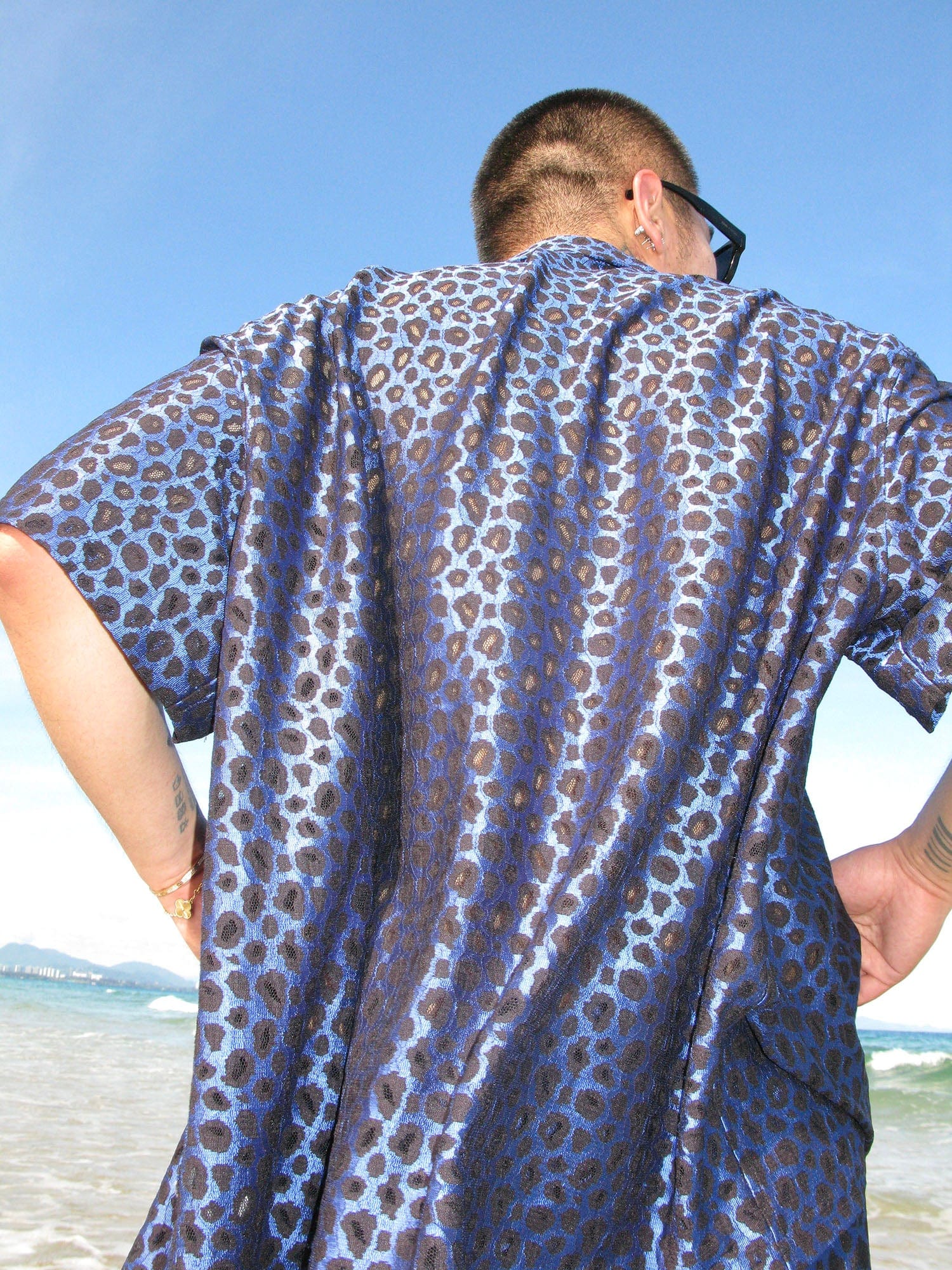 SOURPLUM Leopard Satin Half Shirt