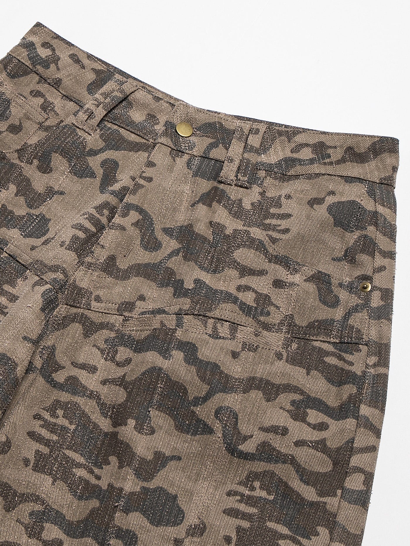 LEONSENSE Deconstructed Camo Cargo Shorts