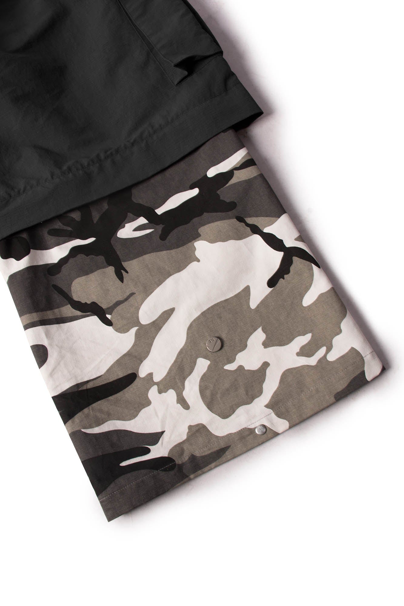 RELABEL Multi-Way Convertible Camo-Leg Cargo Pants