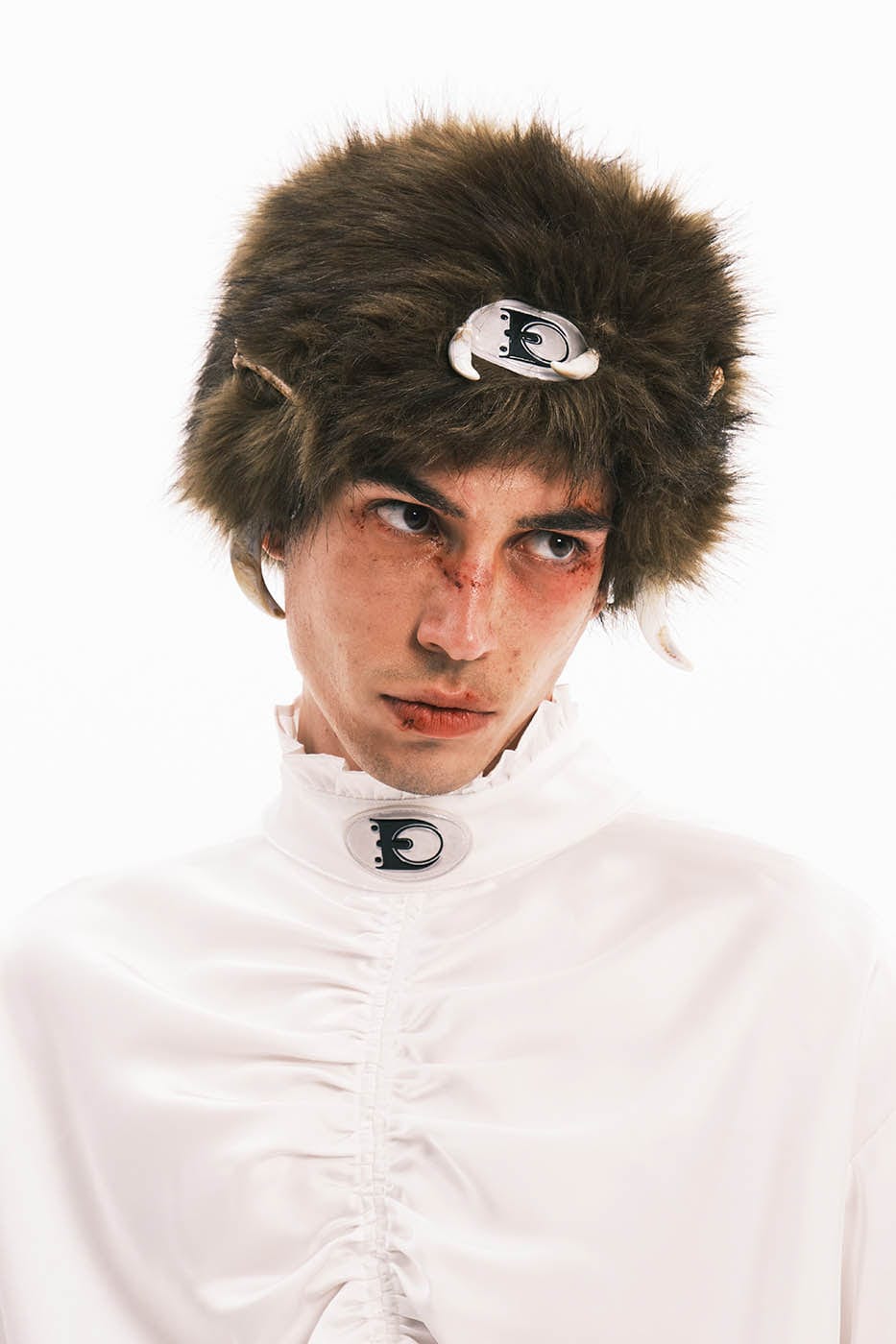 EMBRYO Bone Faux Fur Bag-Hat