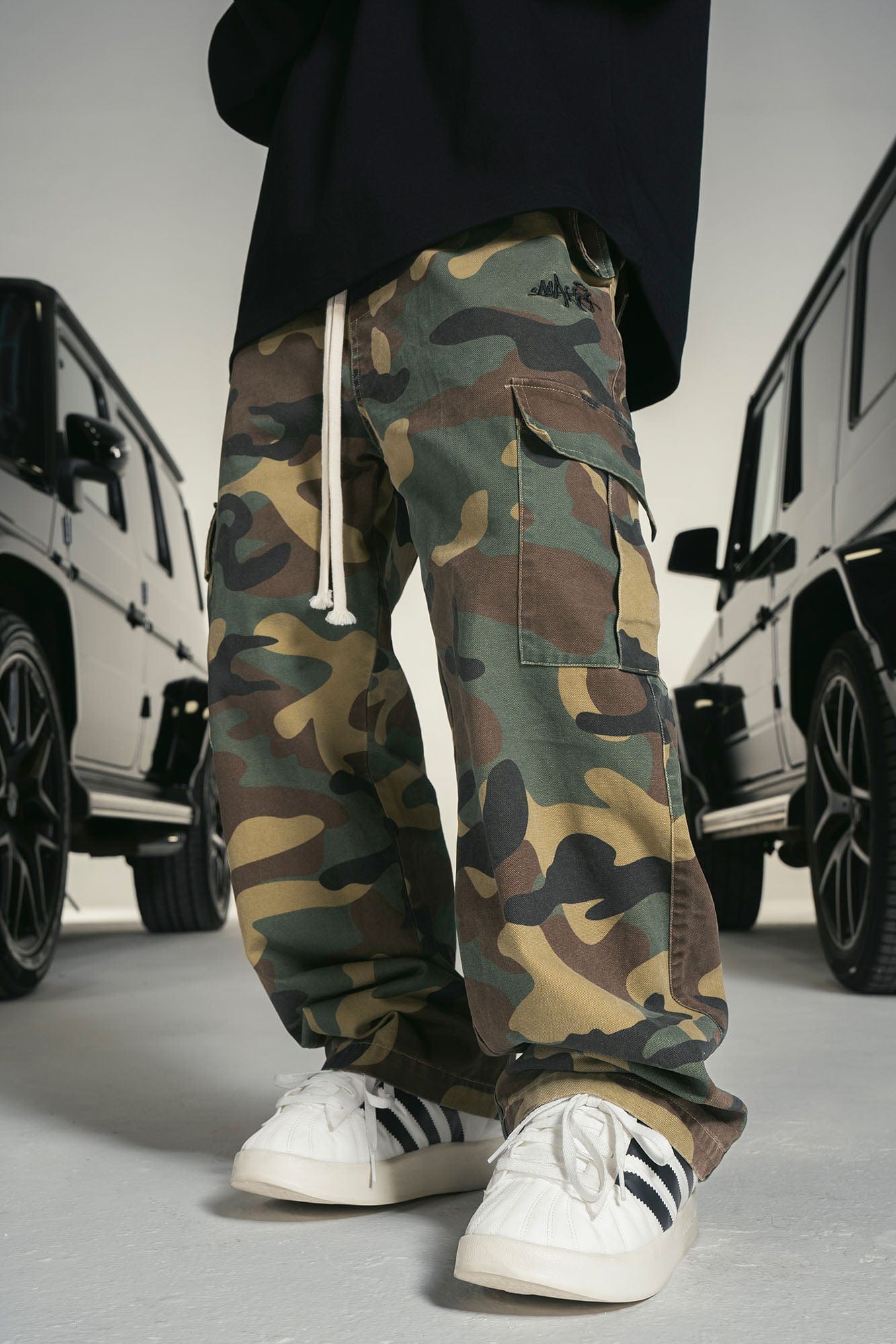 MAKEMORE Camo Drawstring Cargo Sweatpants