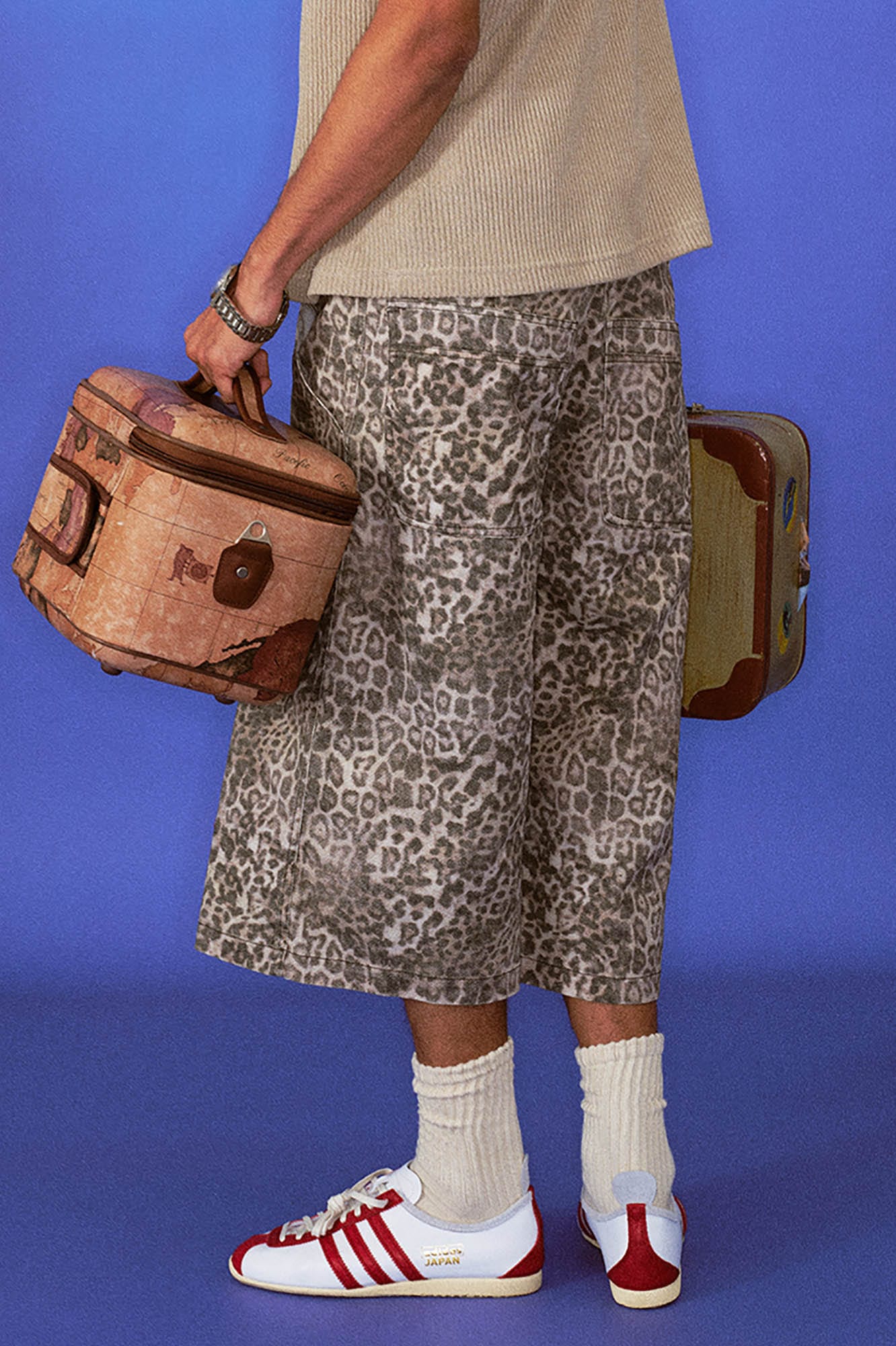 TRECLUB Leopard Washed Embroidered Cropped Pants