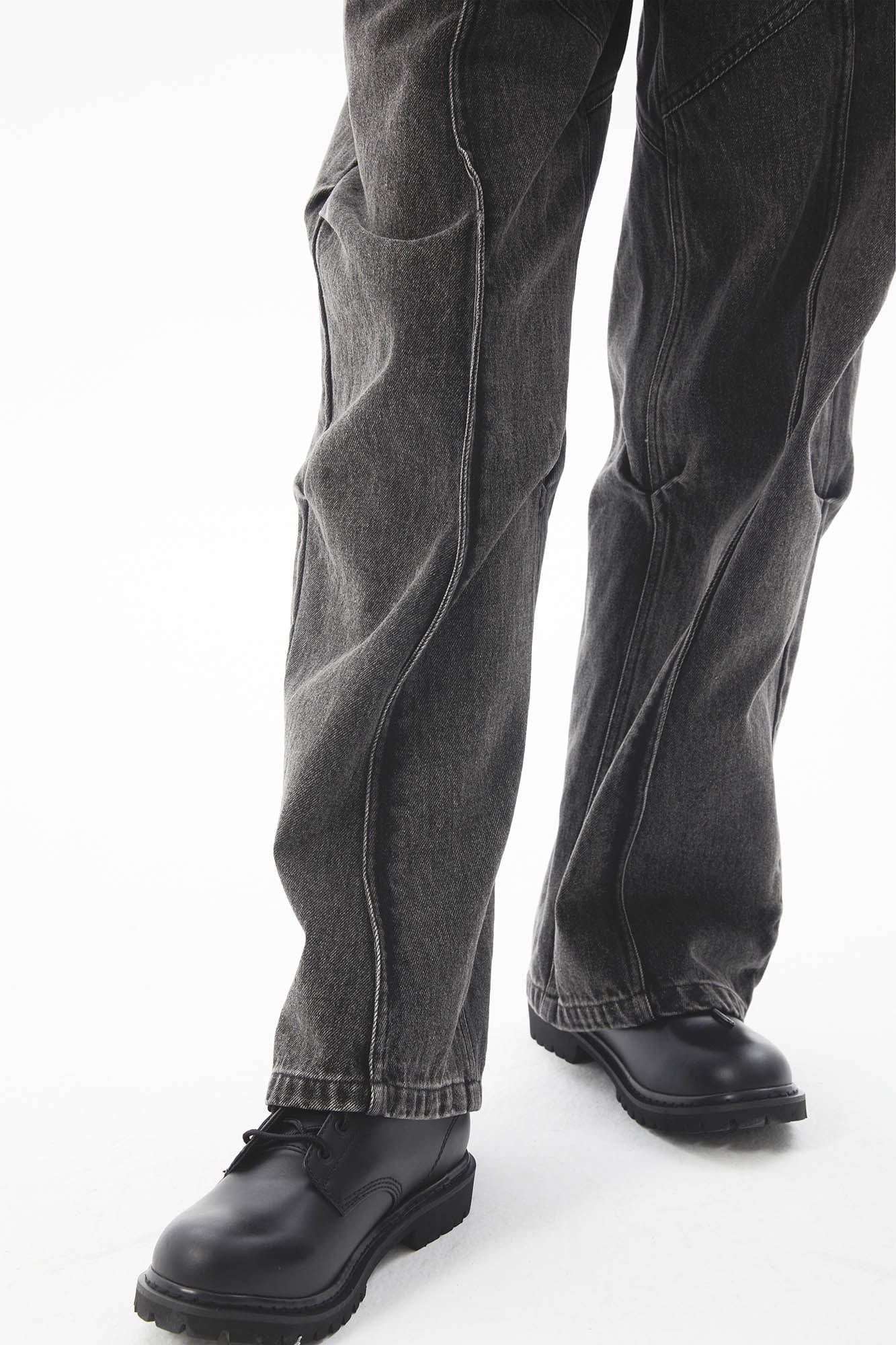 ERROR CODE ROBOT Middle Spliced Faded Jeans