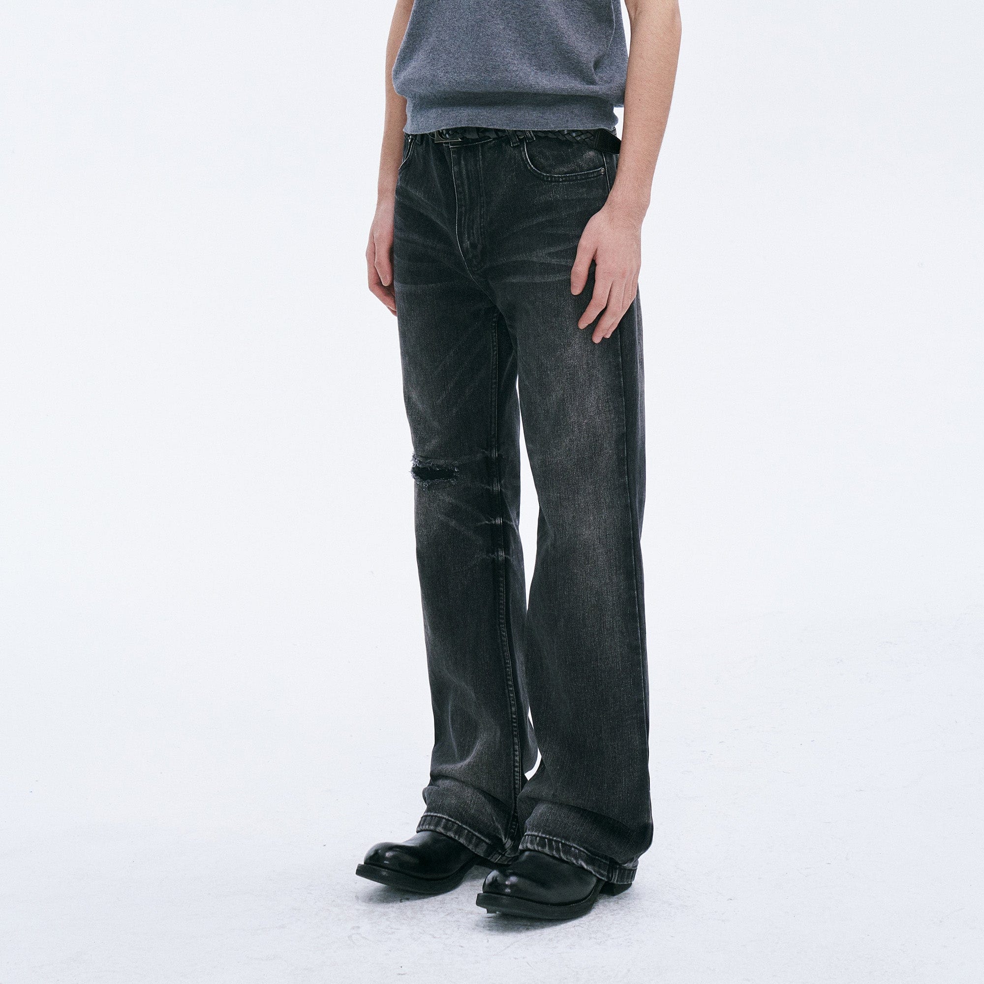CATSSTAC Whisker Washed Frayed Straight-Leg Jeans