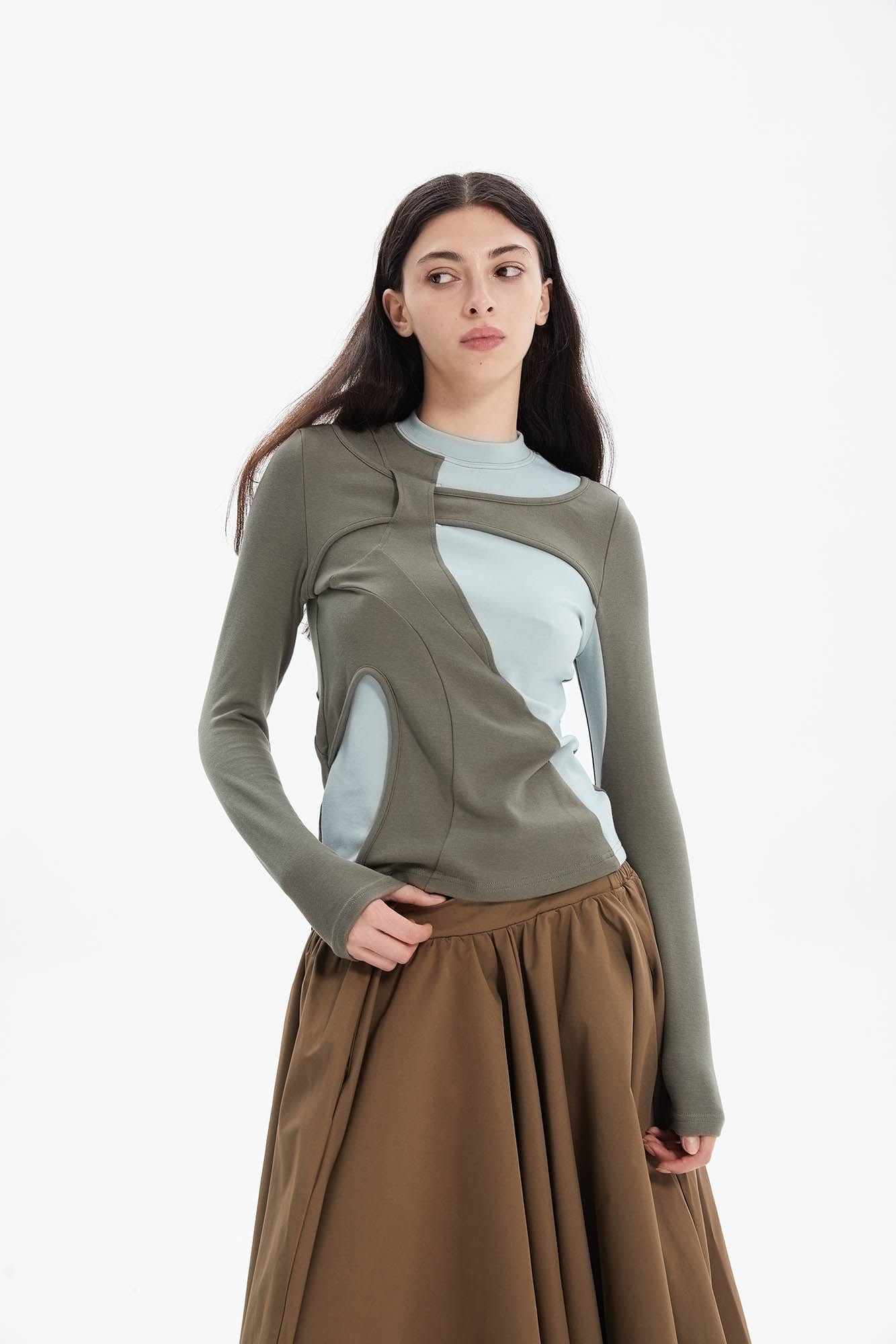 ERROR CODE ROBOT Asymmetrical Contrast Layered Long-Sleeve Tee