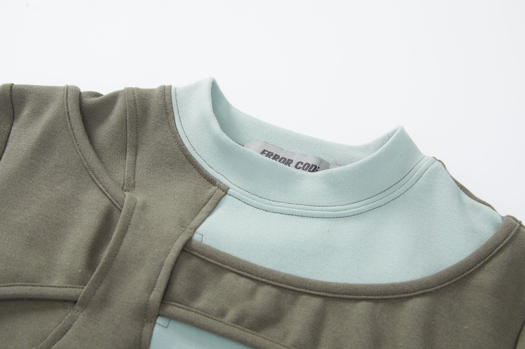ERROR CODE ROBOT Asymmetrical Contrast Layered Long-Sleeve Tee