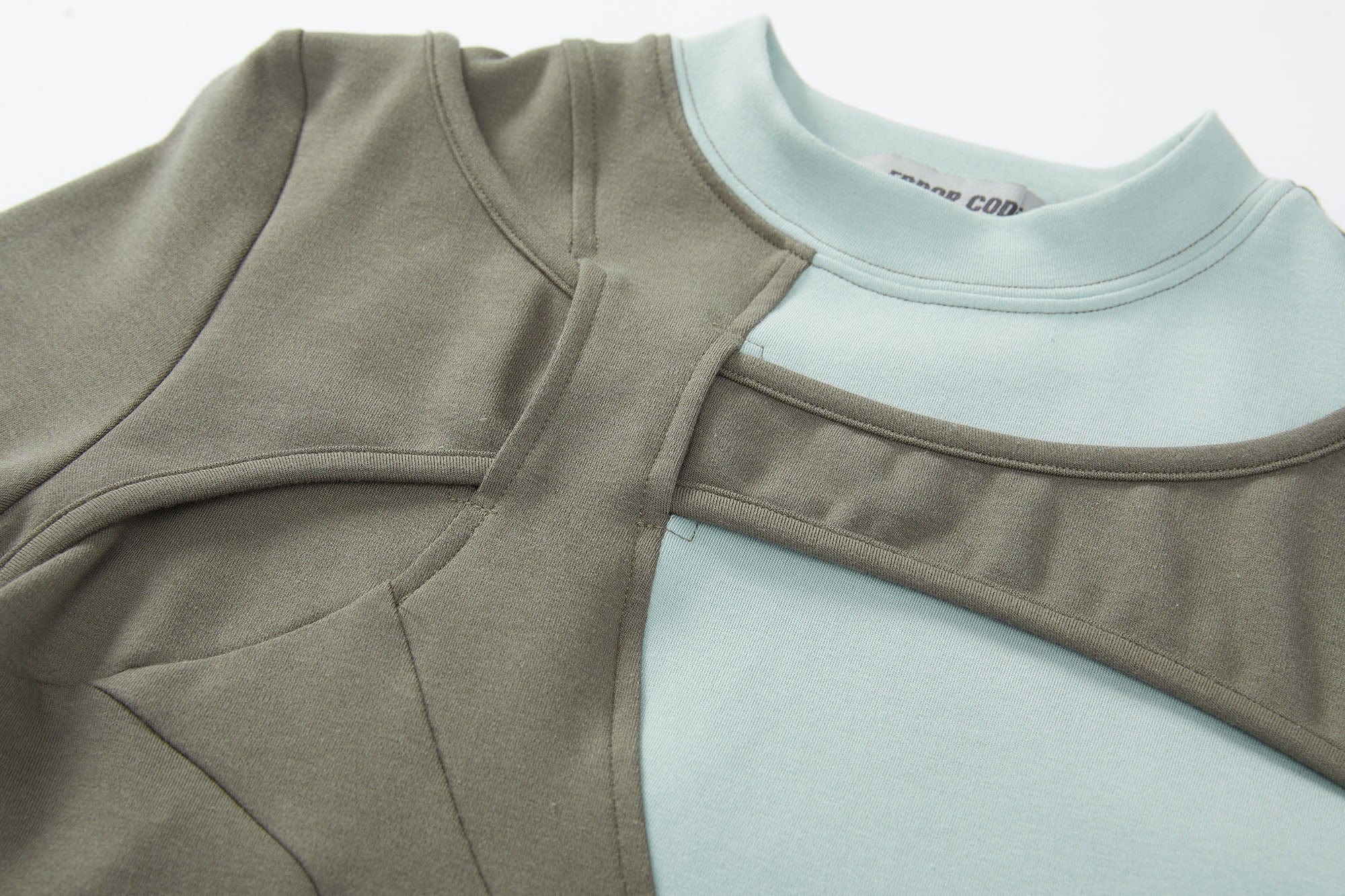 ERROR CODE ROBOT Asymmetrical Contrast Layered Long-Sleeve Tee