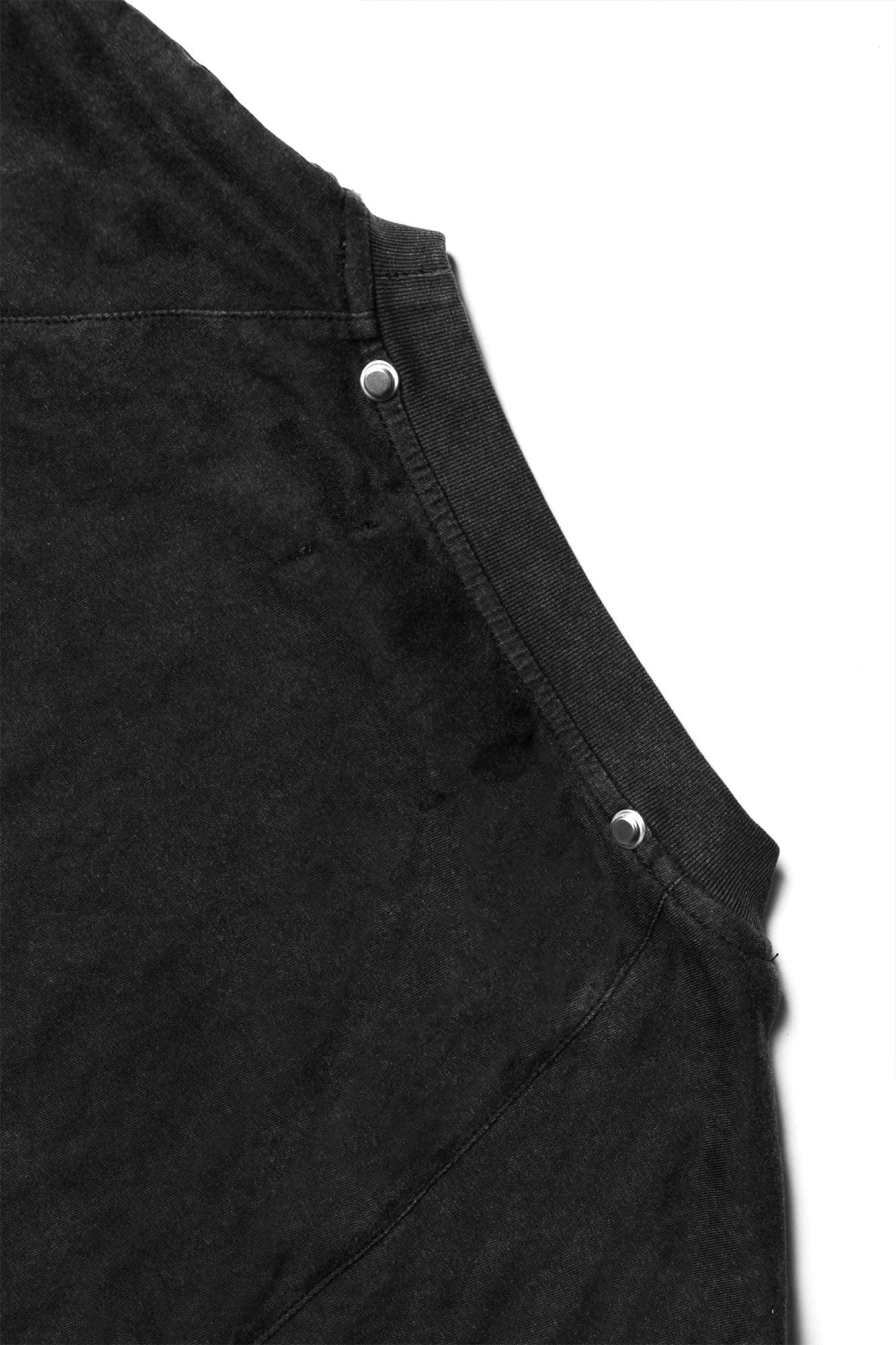 RELABEL Detachable Hood Layered Sleeve T-Shirt