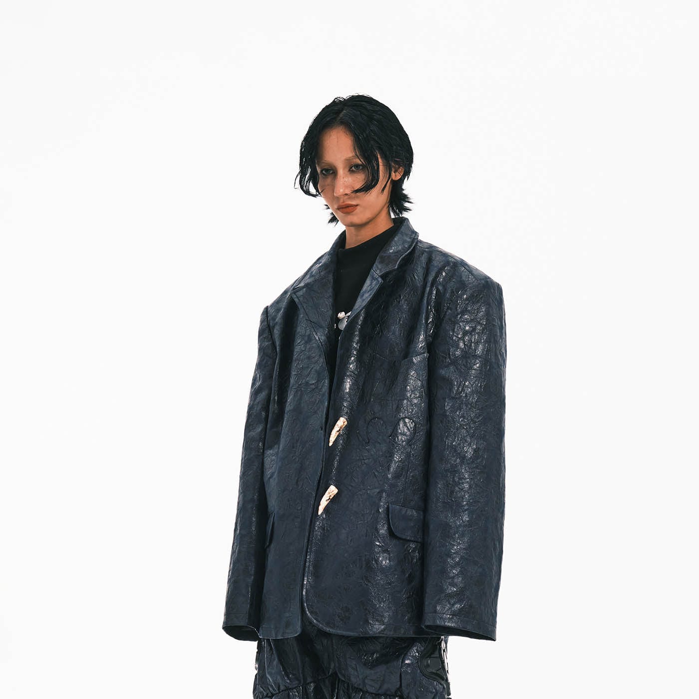 EMBRYO Crinkled Textured Faux Leather Blazer