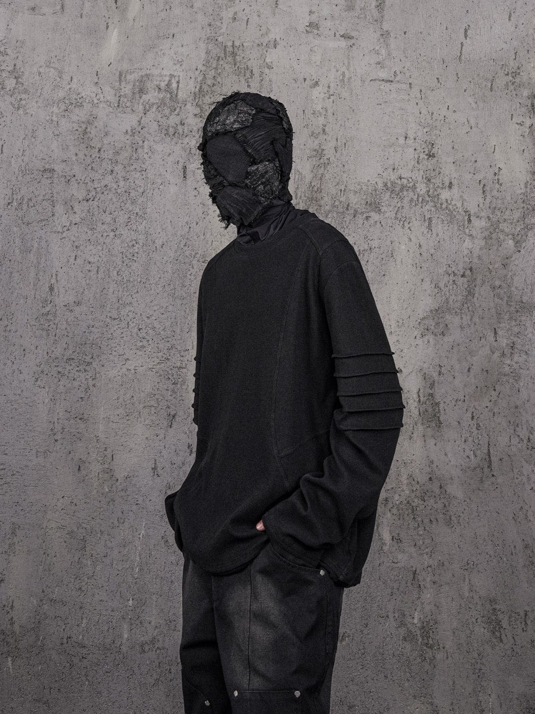 UNDERWATER Distressed Deconstructed Light Sweatshirt Black