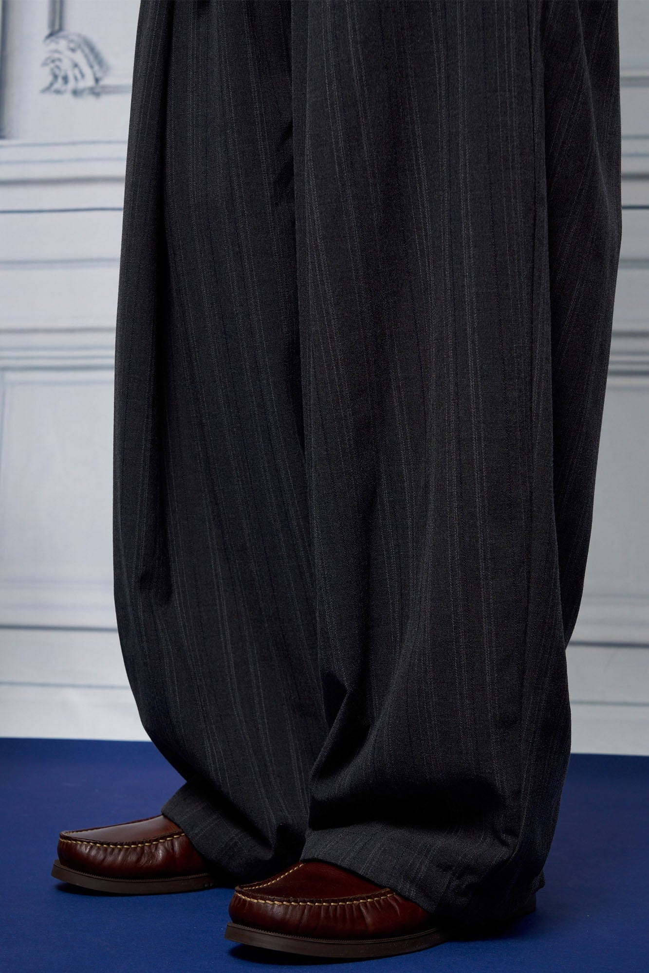 UNLIMITED MOTE Pleated Drawstring Wide-Leg Pants