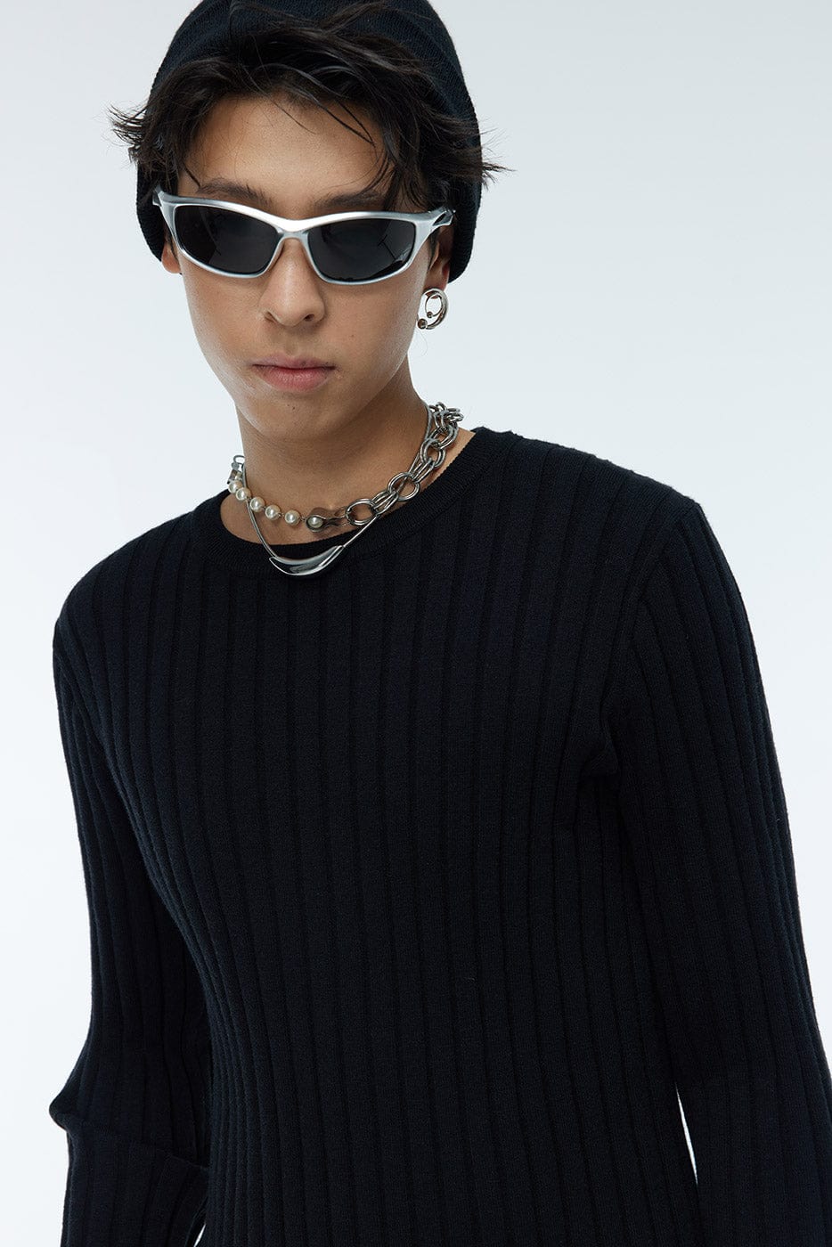 WHISTLEHUNTER Striped Logo Tag Slim-fit Sweater