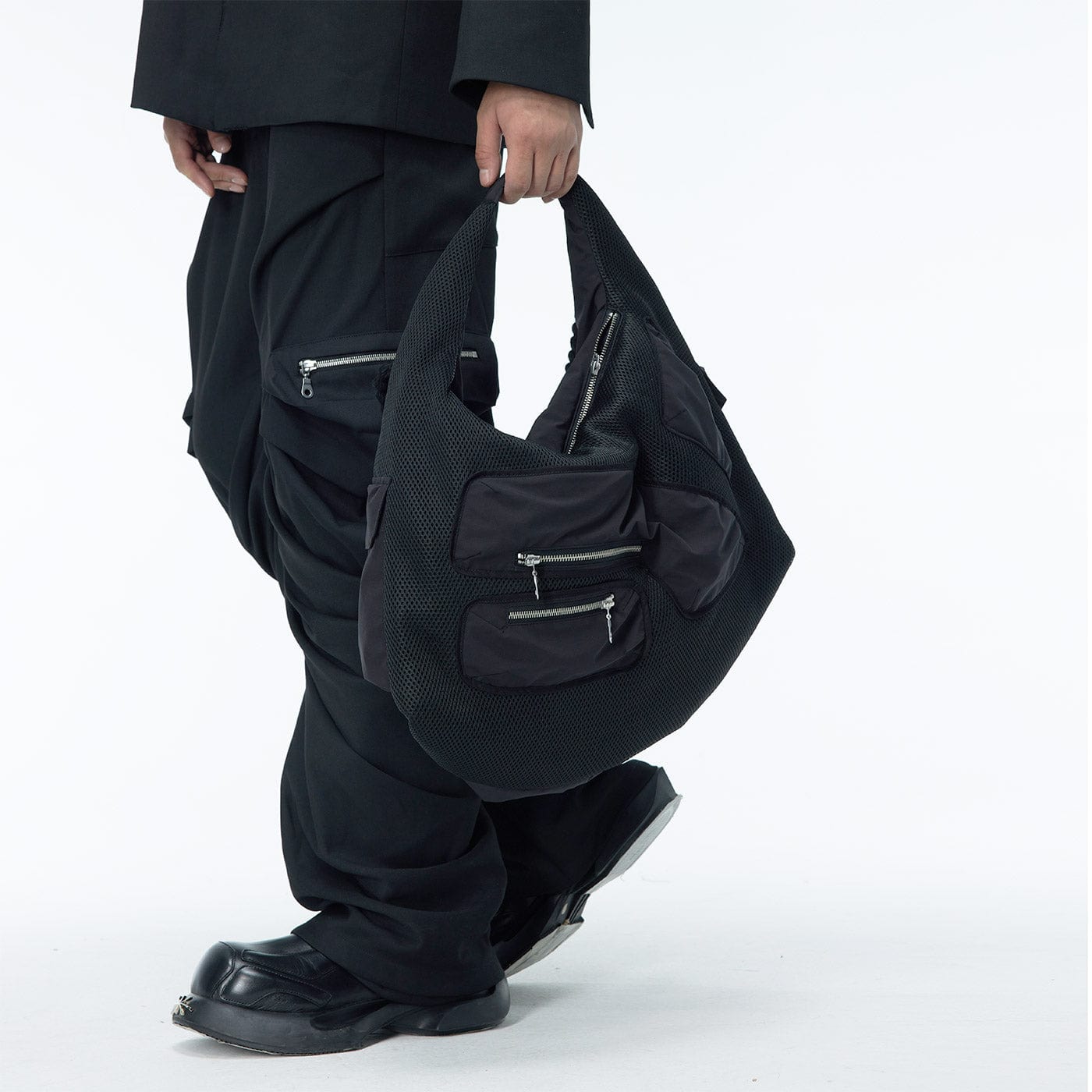 WHISTLEHUNTER Spliced Multi-Pockets Functional Bag