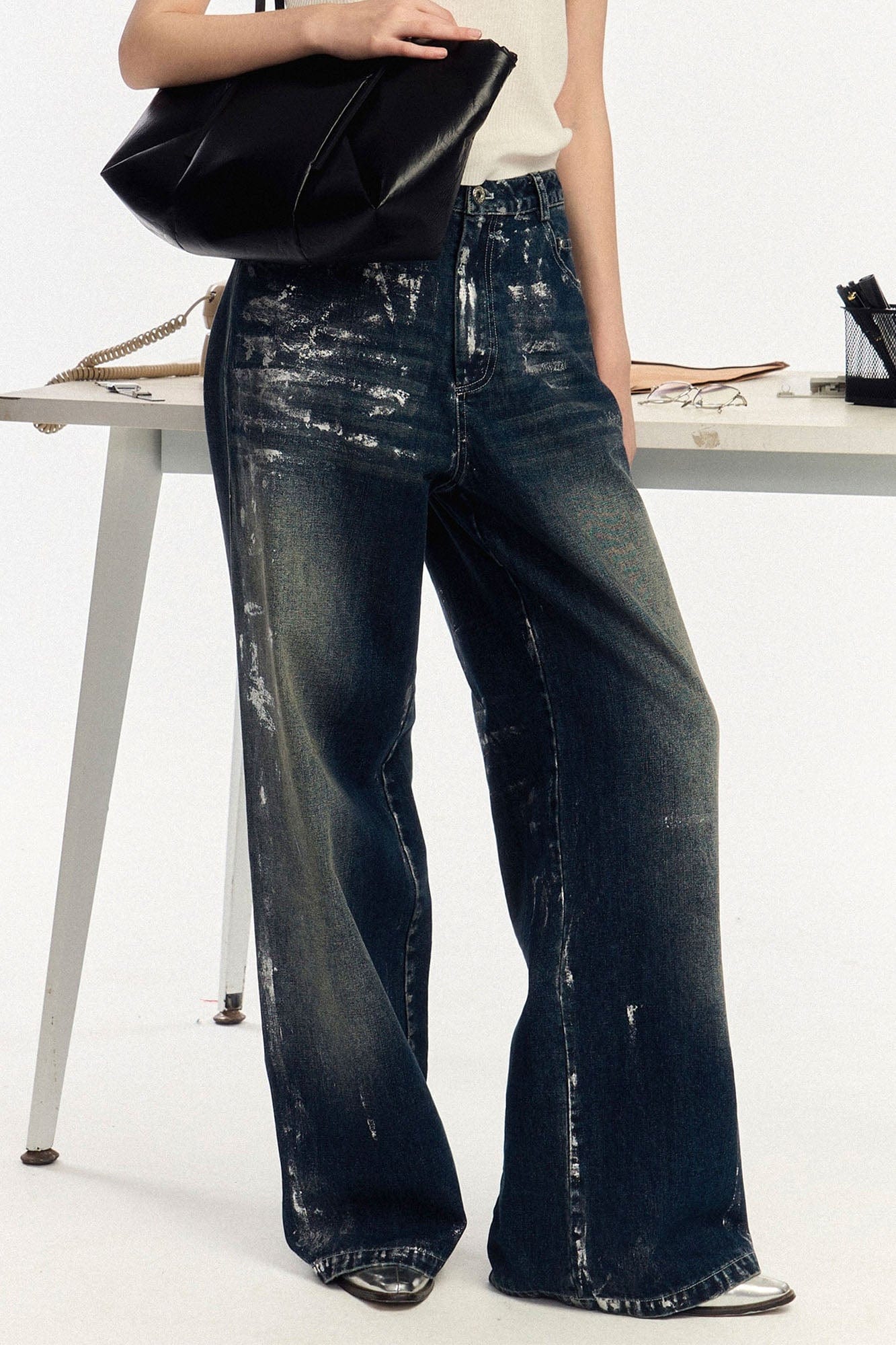 OIPWORD Silver-Brushed Distressed Wide-Leg Jeans