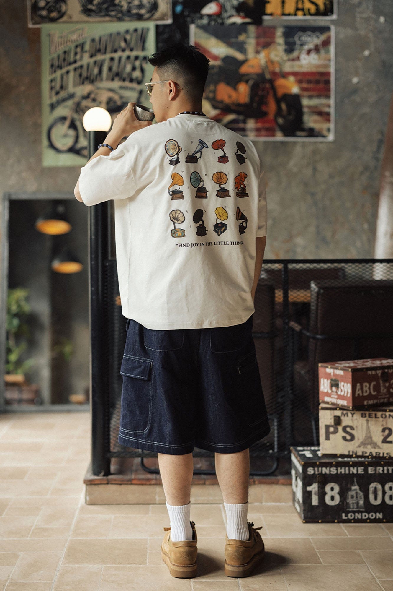 BANANA CLUB Essential Multi-Pocket Raw Shorts