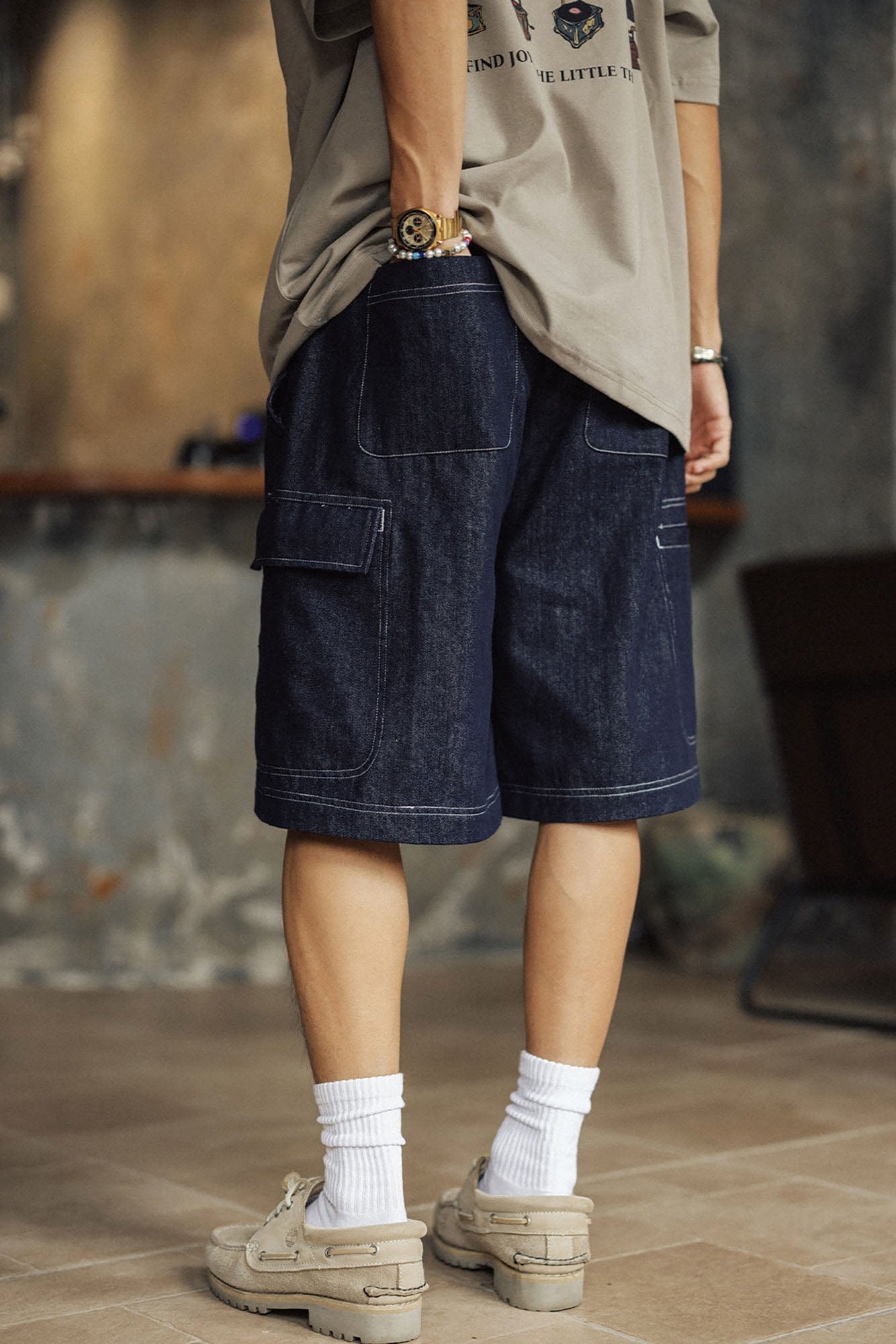 BANANA CLUB Essential Multi-Pocket Raw Shorts