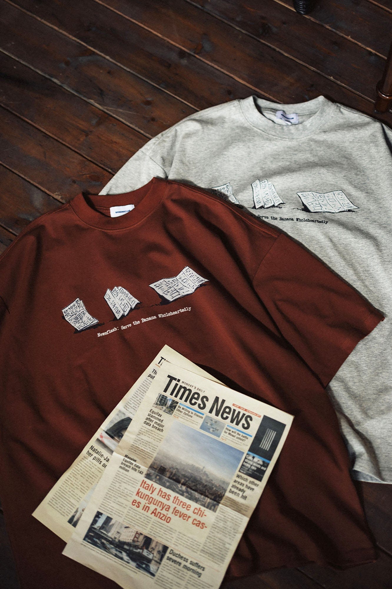 BANANA CLUB Newspaper Graphic Sorona Oversized T-Shirt