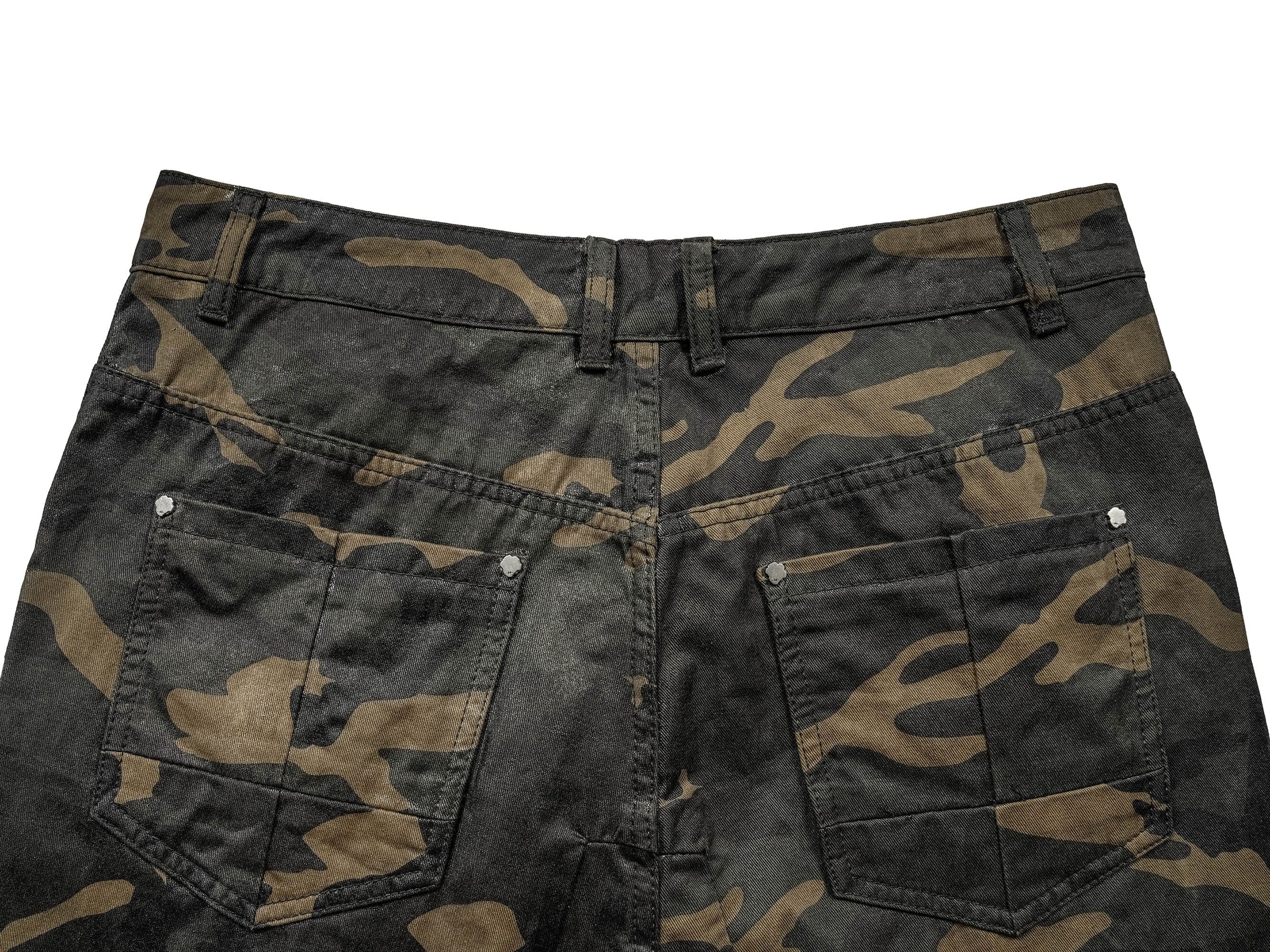 UNDERWATER Camo Deconstructed Fang-Paneled Pants