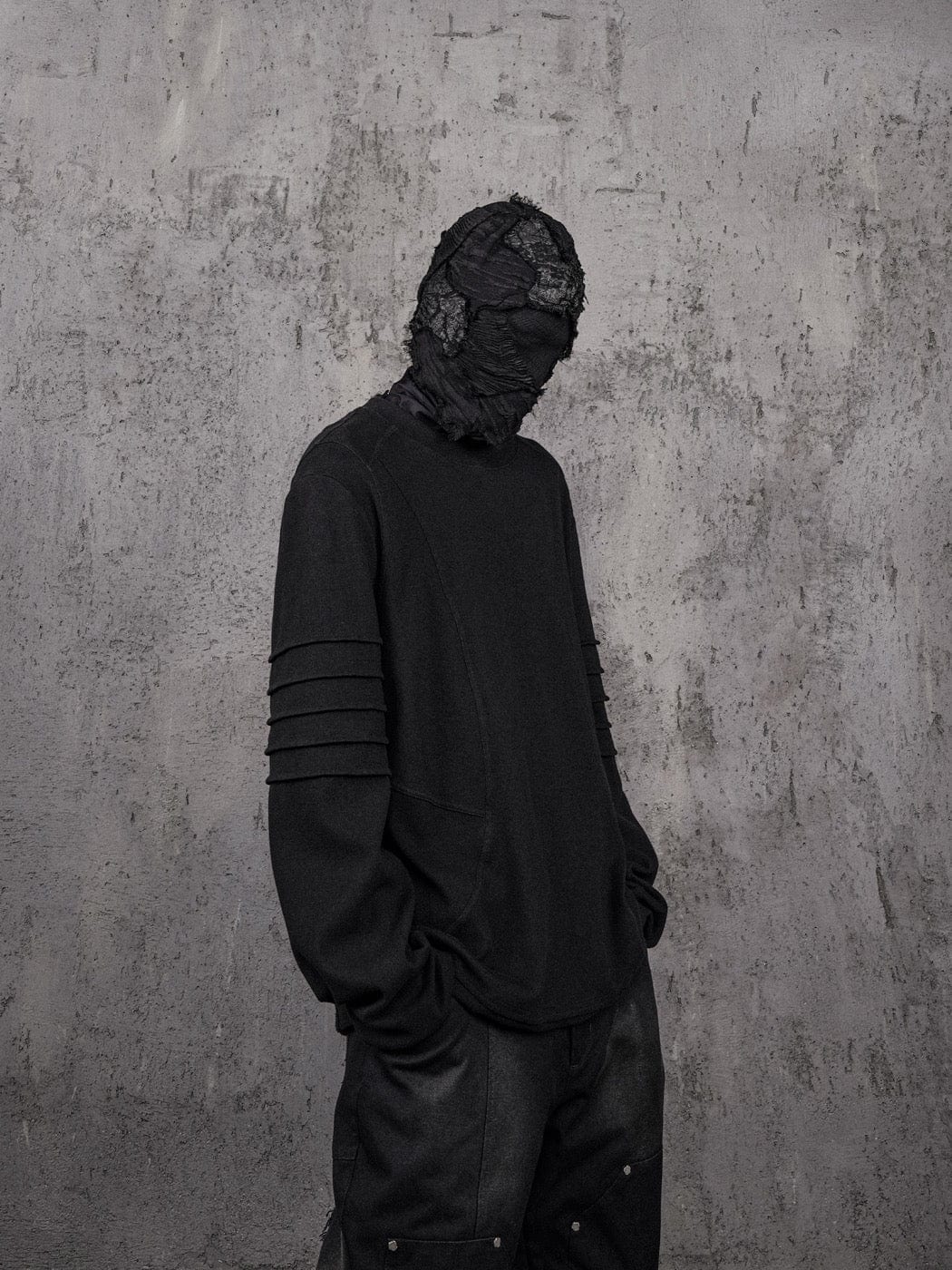 UNDERWATER Distressed Deconstructed Light Sweatshirt Black