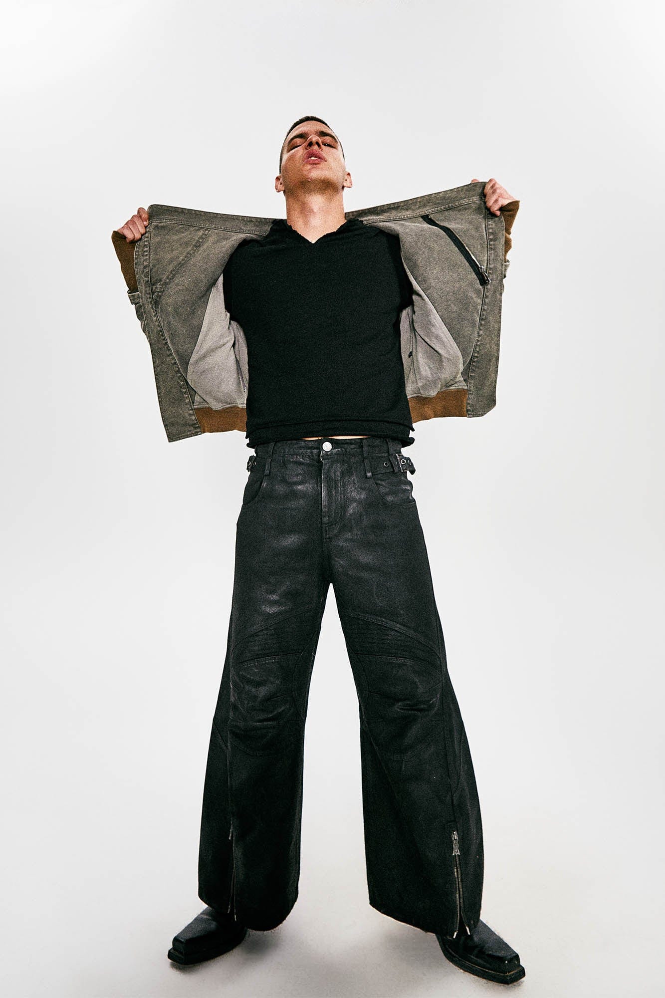 FLYERRER Waxed Deconstructed-Knee Zip-Hem Flared Pants