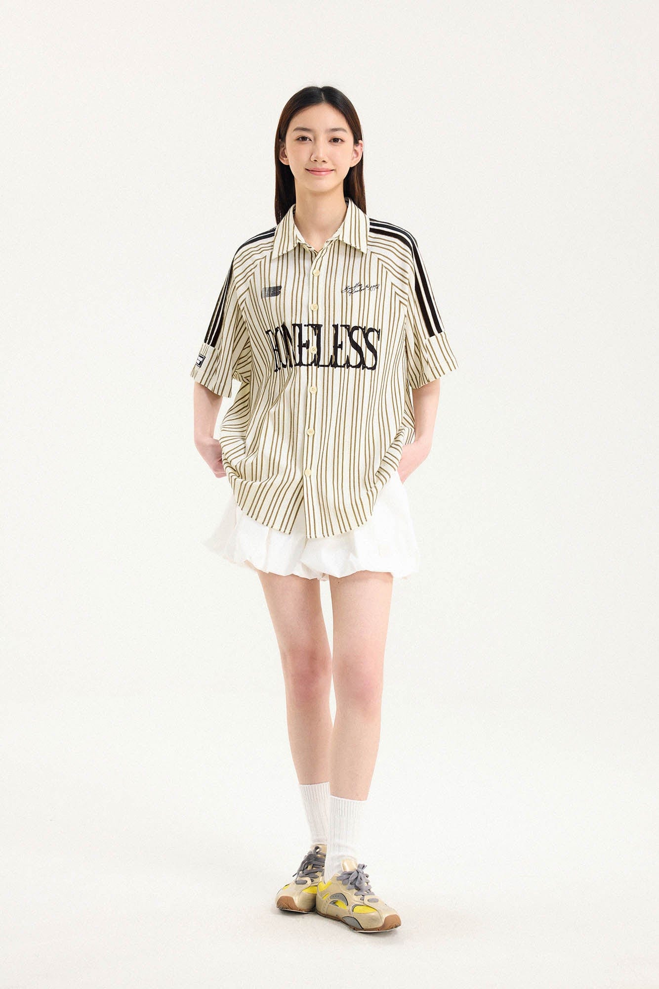 BONELESS Pinstriped Seersucker Raglan Half Shirt