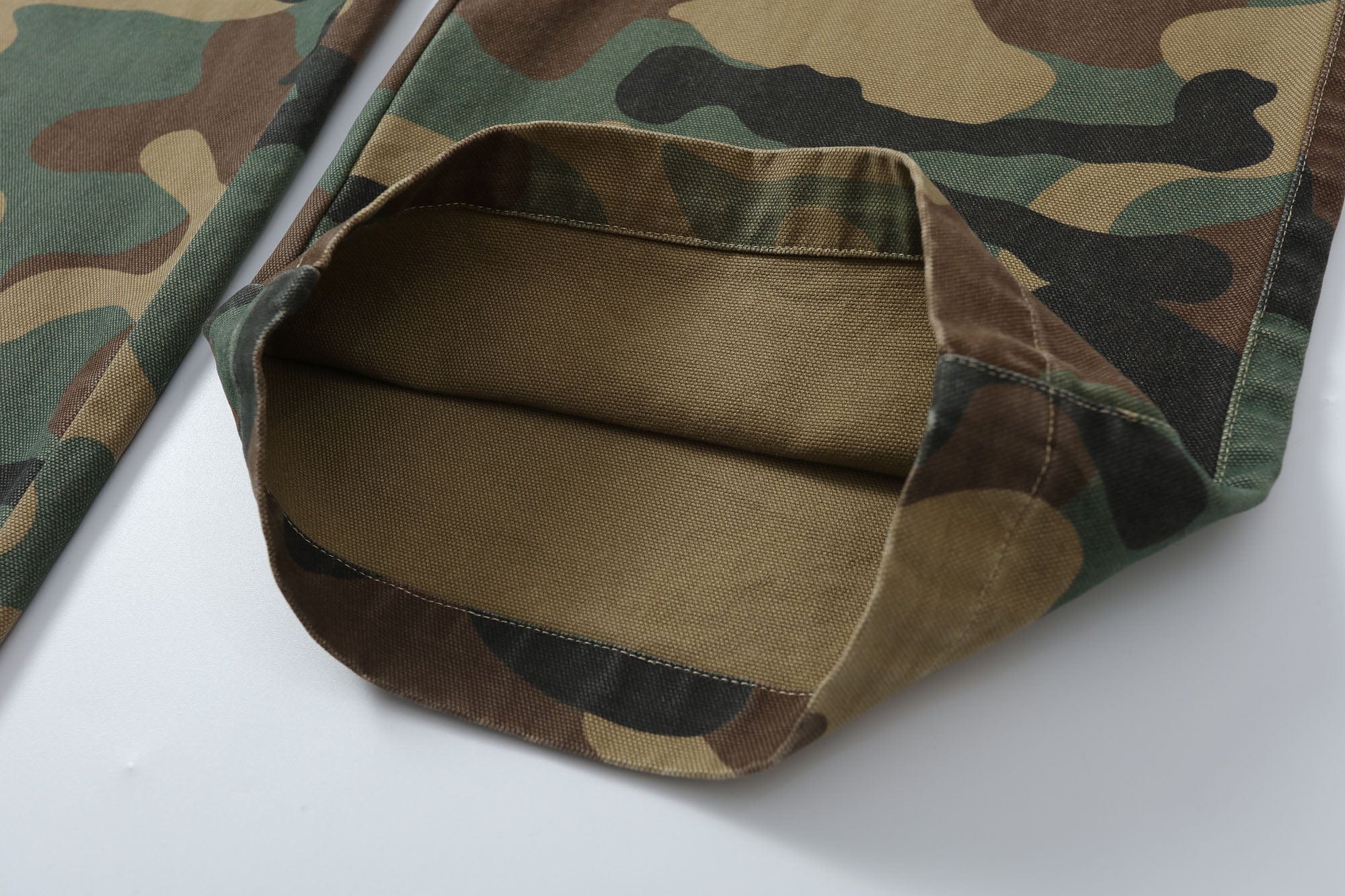 MAKEMORE Camo Drawstring Cargo Sweatpants