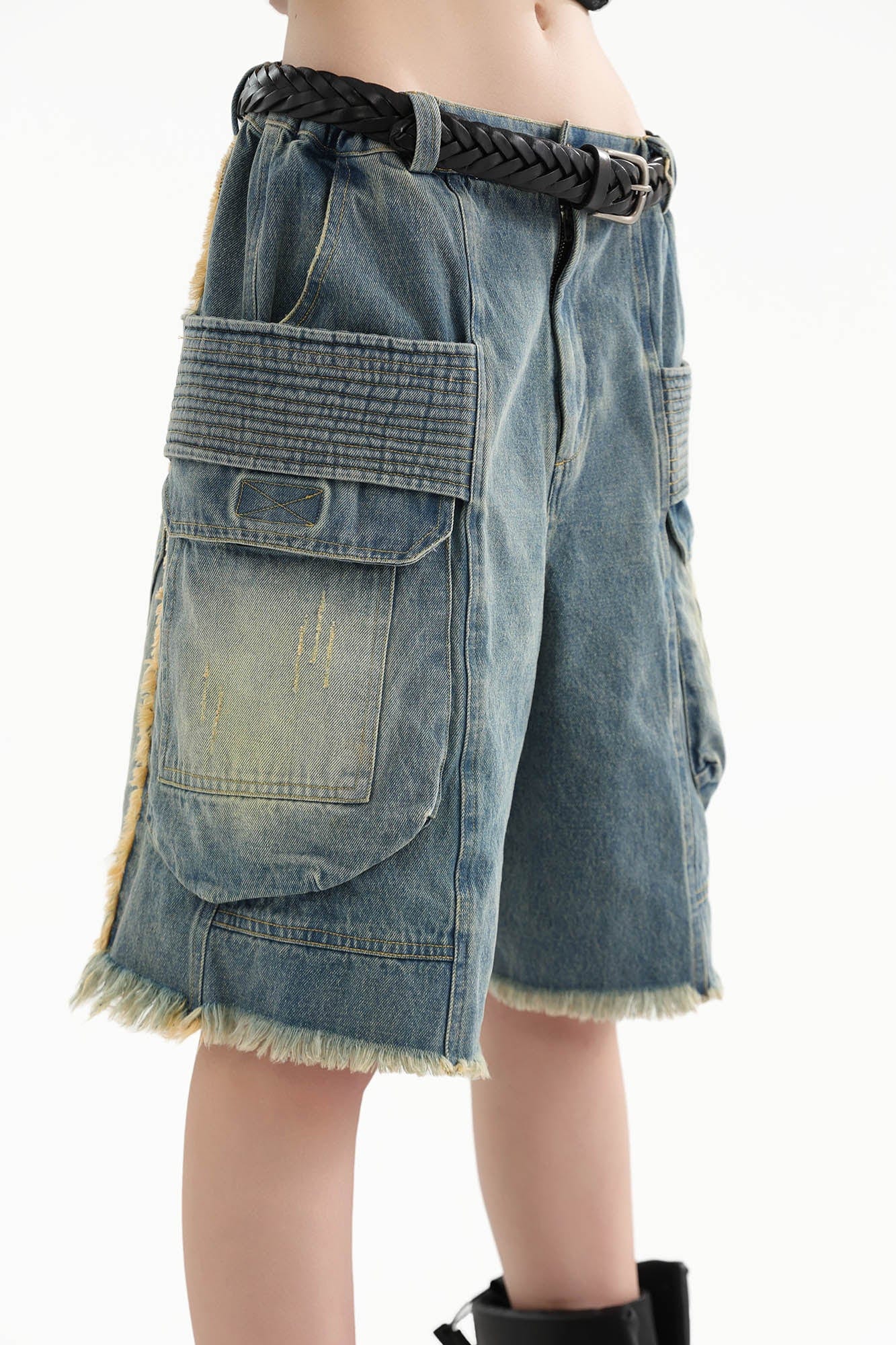 ERROR CODE ROBOT Washed Fringe Multi-Pocket Denim Shorts