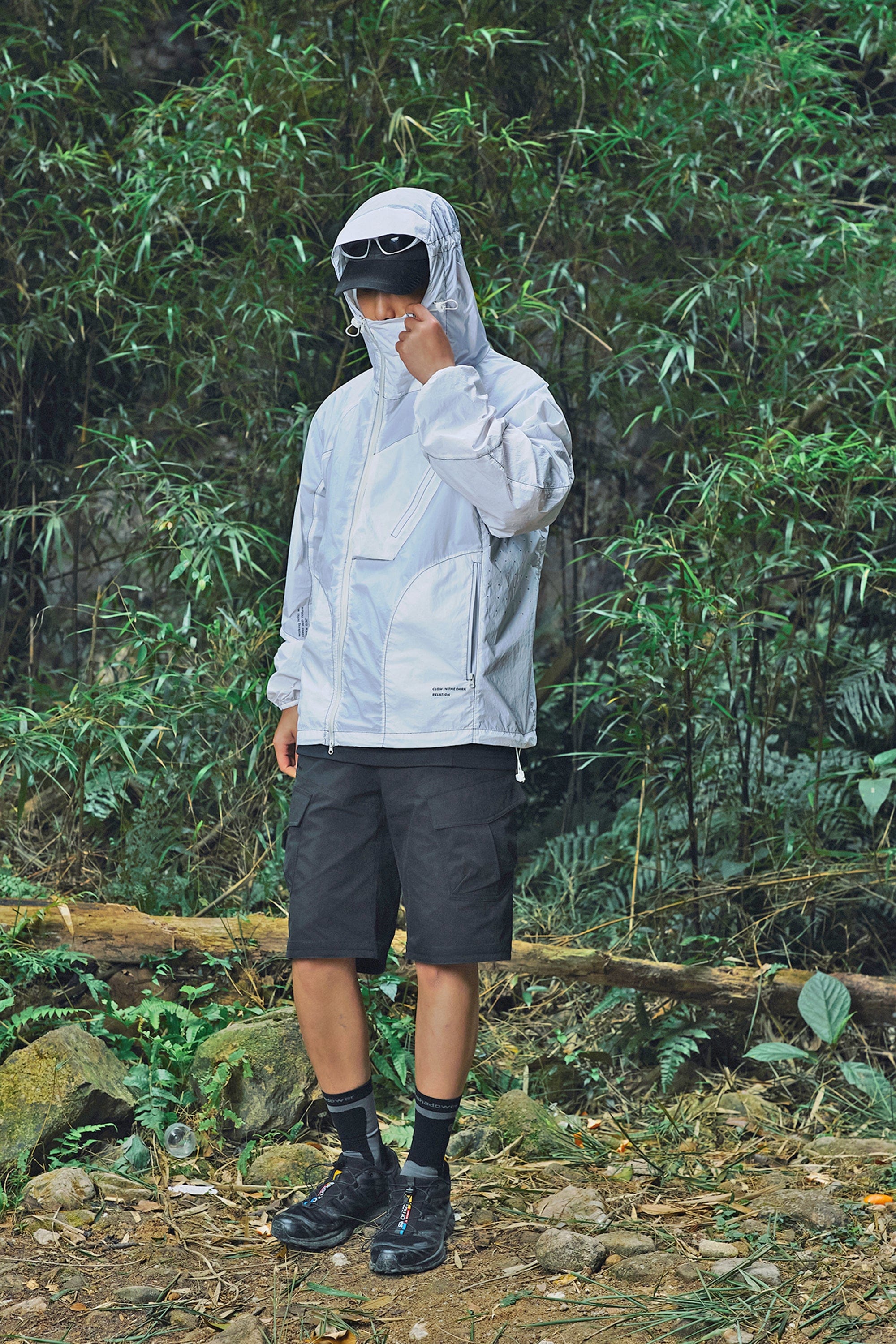 ENSHADOWER Modern Large Pocket Logo Shorts