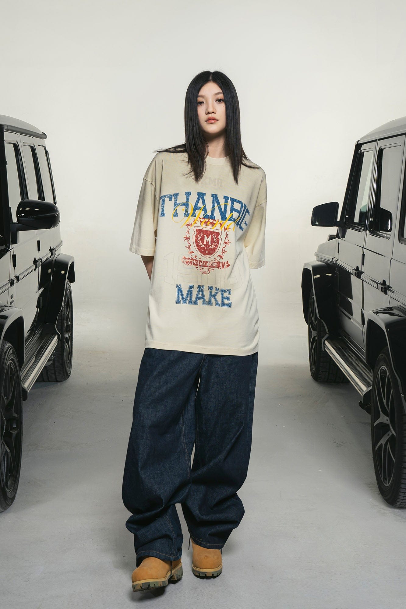 MAKEMORE Retro Distressed Gradient Graphics Oversized T-Shirt