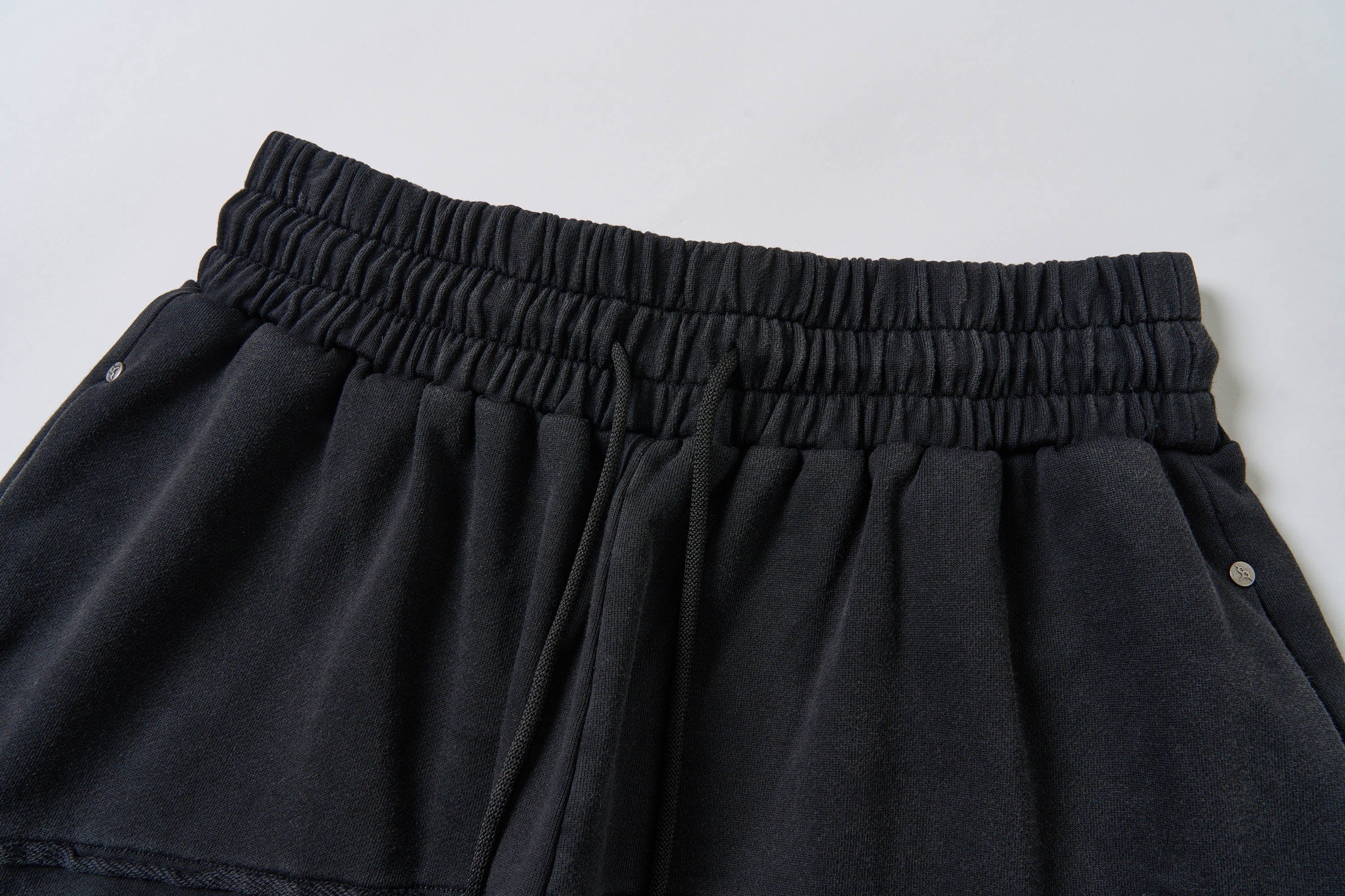 SAVAGEGROWTHWORLD Slanted Spliced Drawstring Baggy Shorts