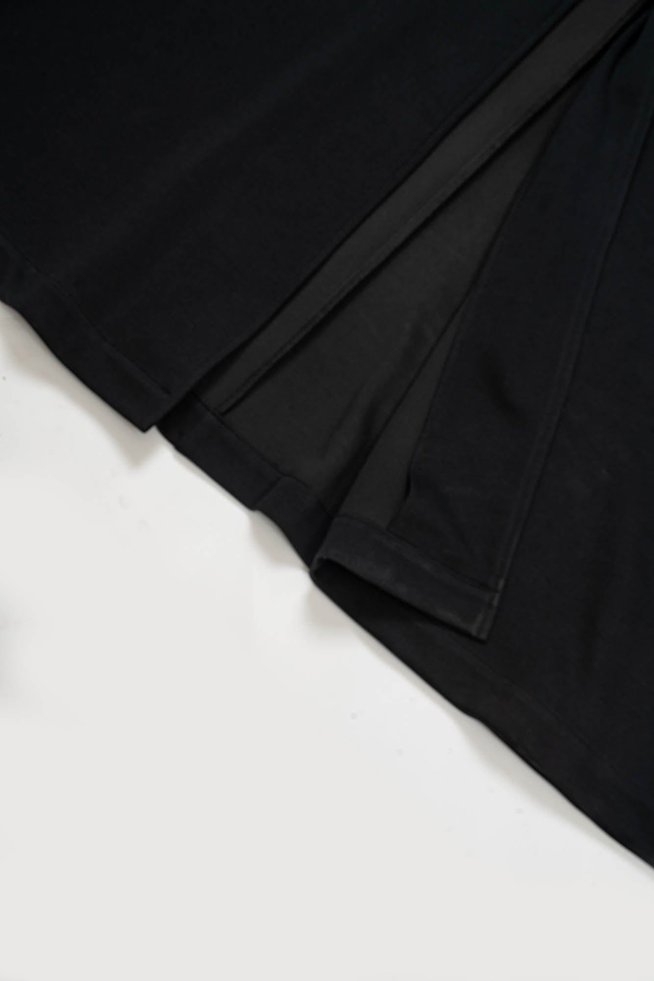 KADAKADA Hooded Pleated Shoulder Cloak