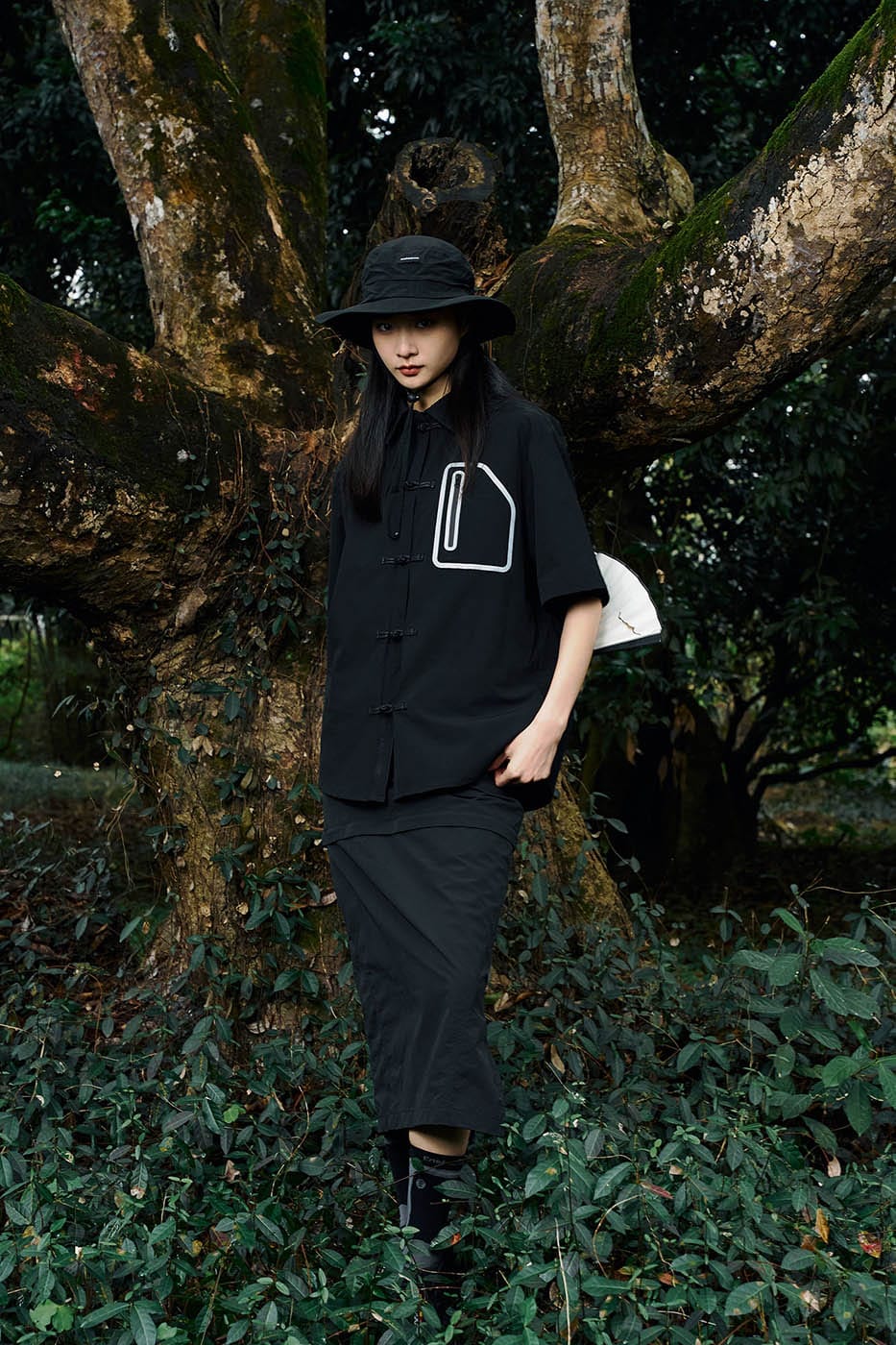ENSHADOWER Modern Chinese Button Half Shirt