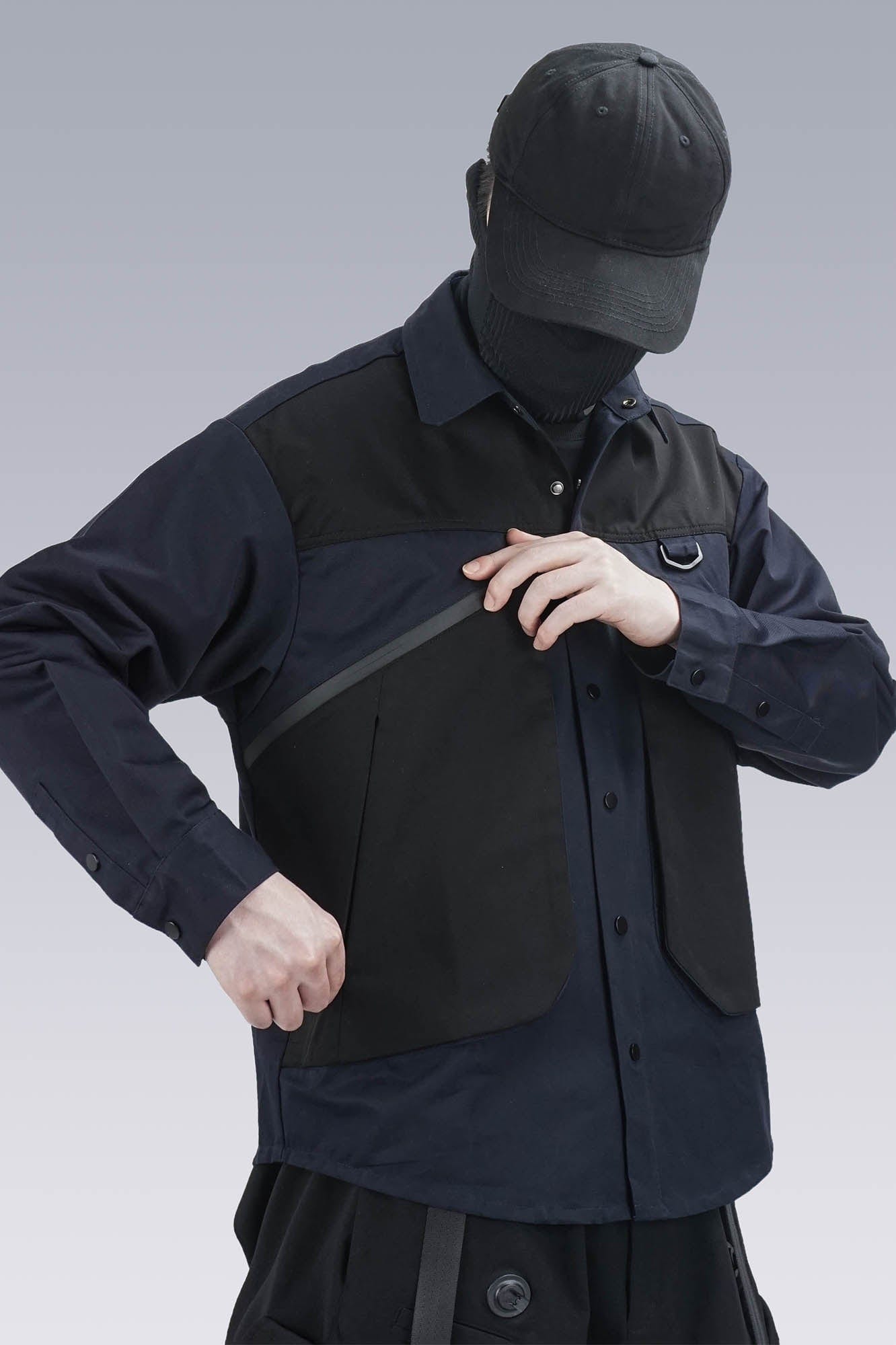SILENSTORM Tactical Multi-Pocket Utility Shirt