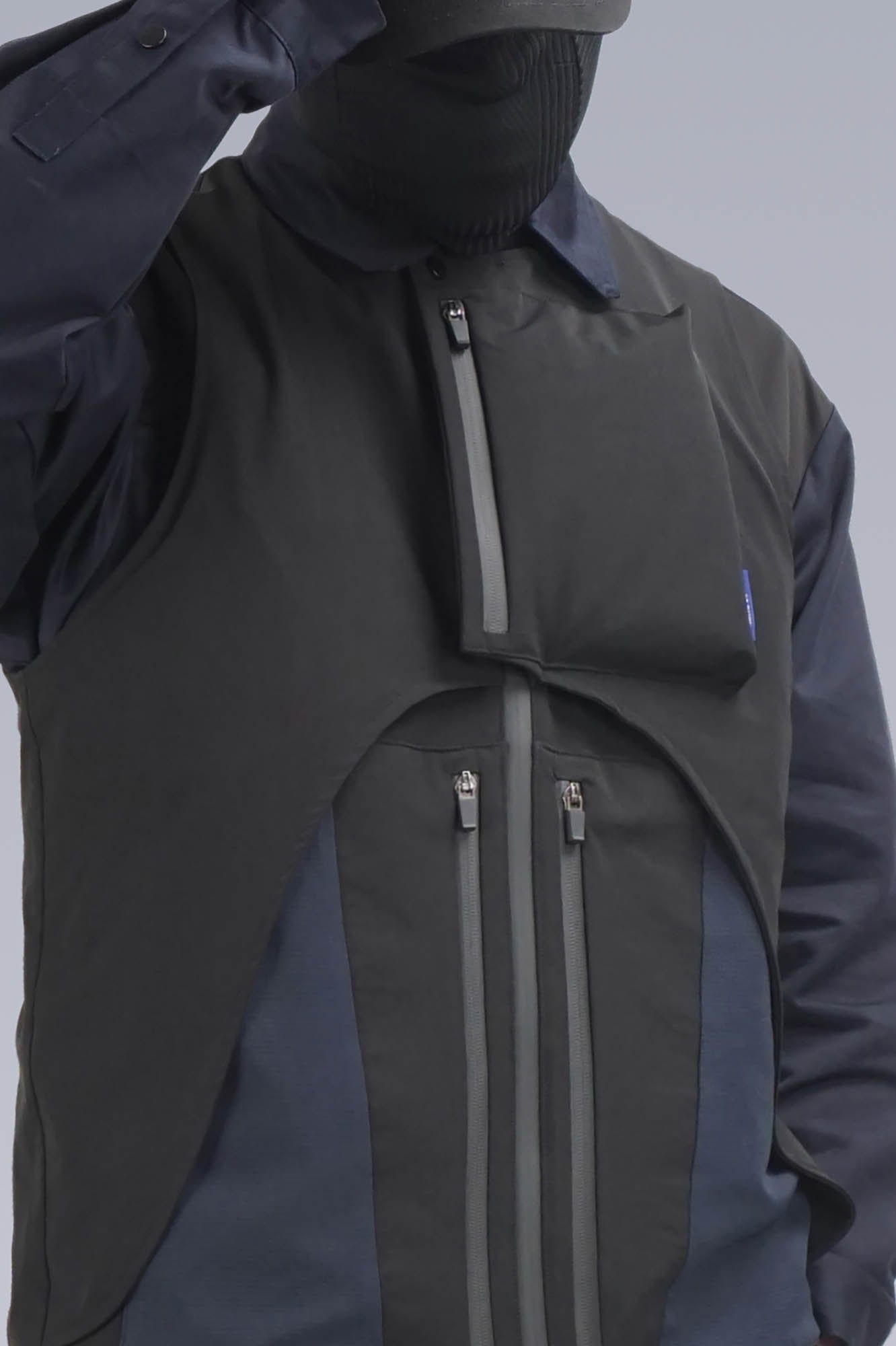 SILENSTORM Layered Multi-Pocket Tactical Spliced Vest