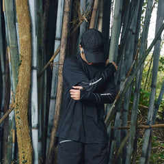 ENSHADOWER Modern Minimal Zipper Pocket T-Shirt