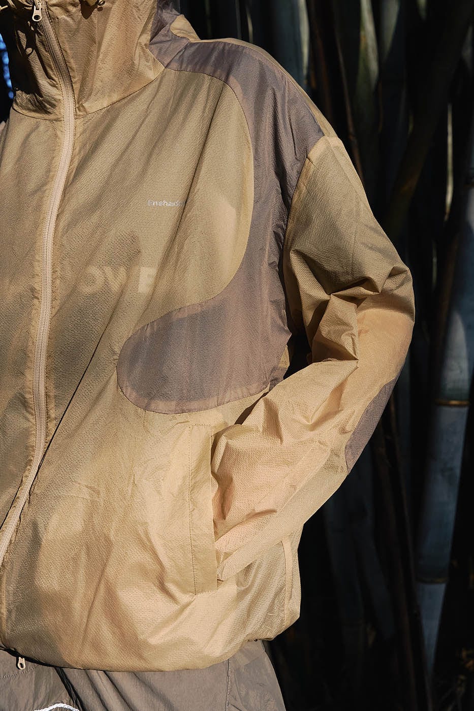 ENSHADOWER Arc Spliced Splash-Proof Jacket