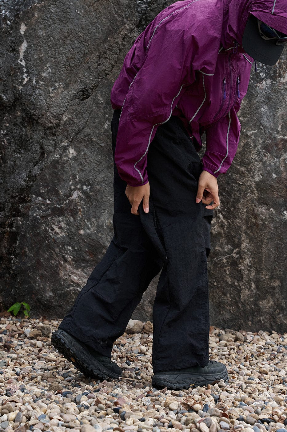 ENSHADOWER Splash-Proof Spliced Crinkled Parachute Pants