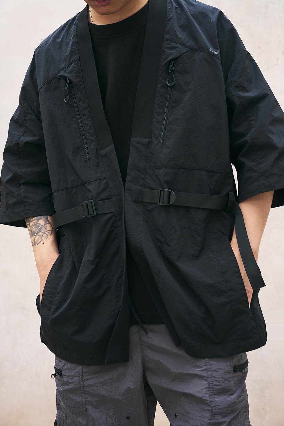 ENSHADOWER Modern Tactical Half-Sleeve Taoist Robe
