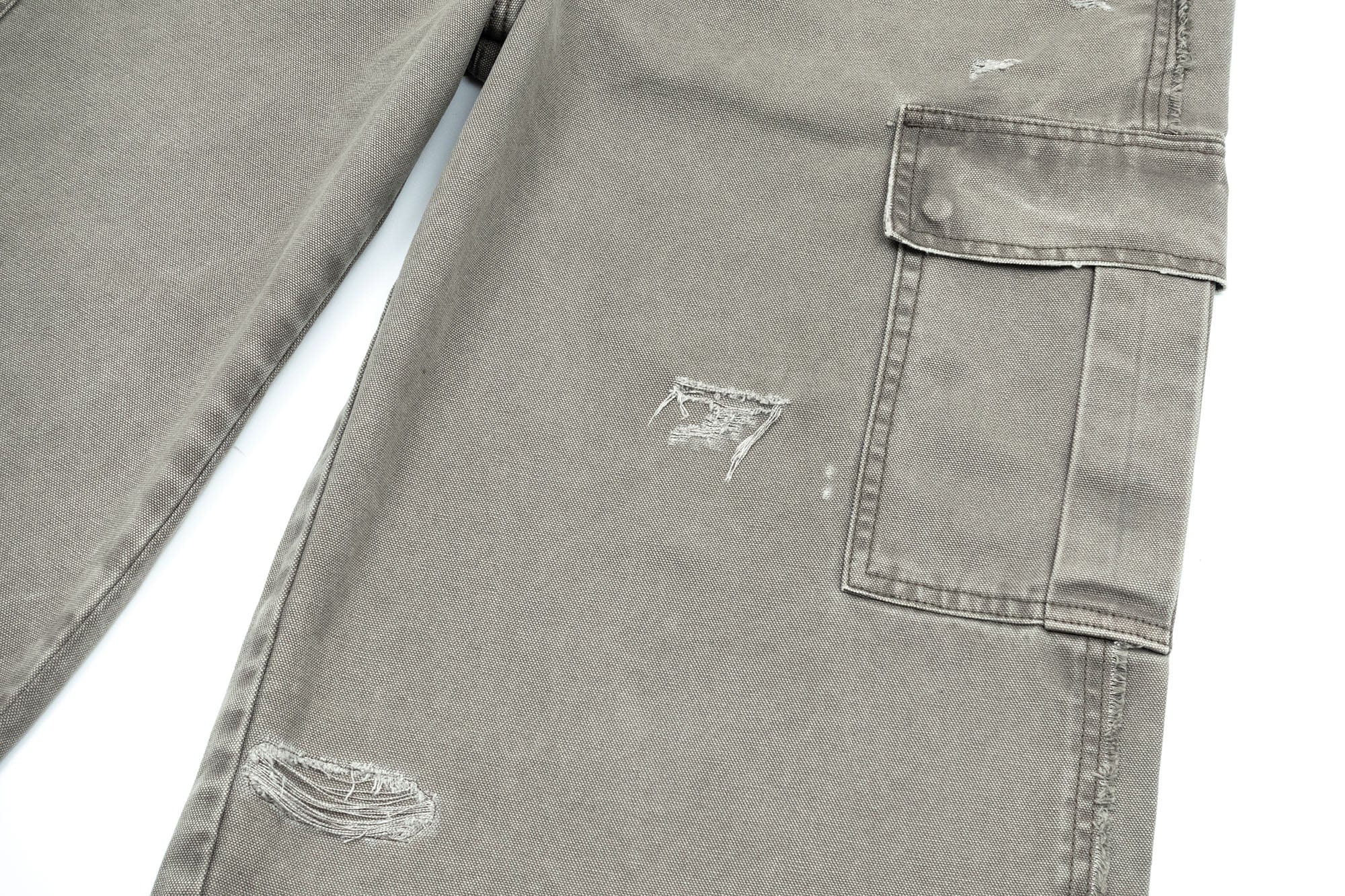 IN EXISTENCE Distressed Multi-Pocket Straight-Leg Cargo Shorts