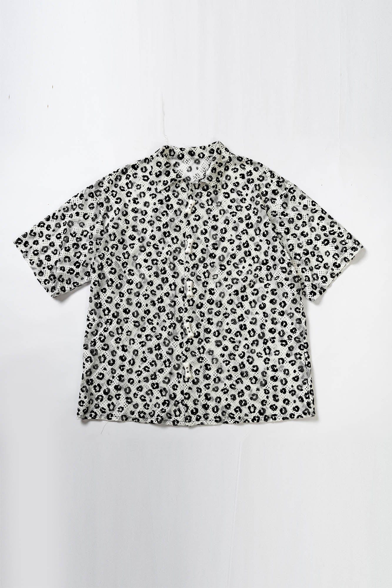 KADAKADA Leopard Lace Bone-Button Shirt