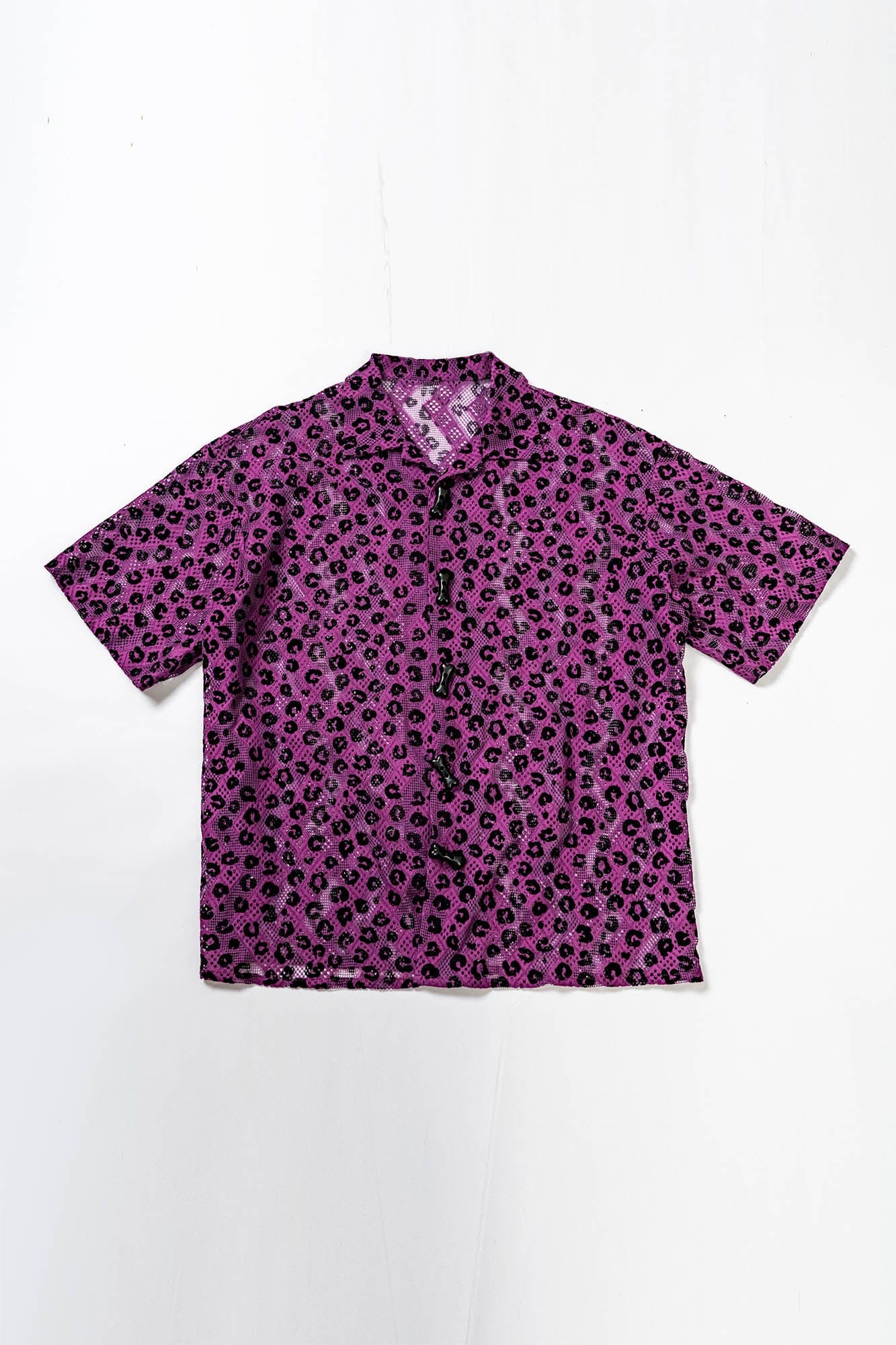 KADAKADA Leopard Lace Bone-Button Shirt