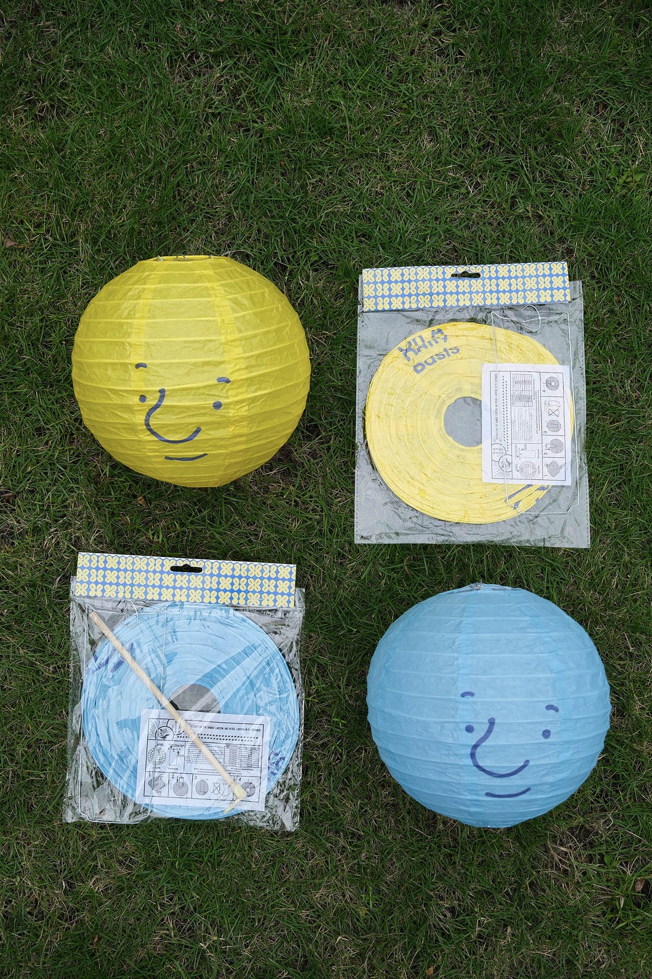 ONADAILYBASIS Smiley Paper Lantern Set