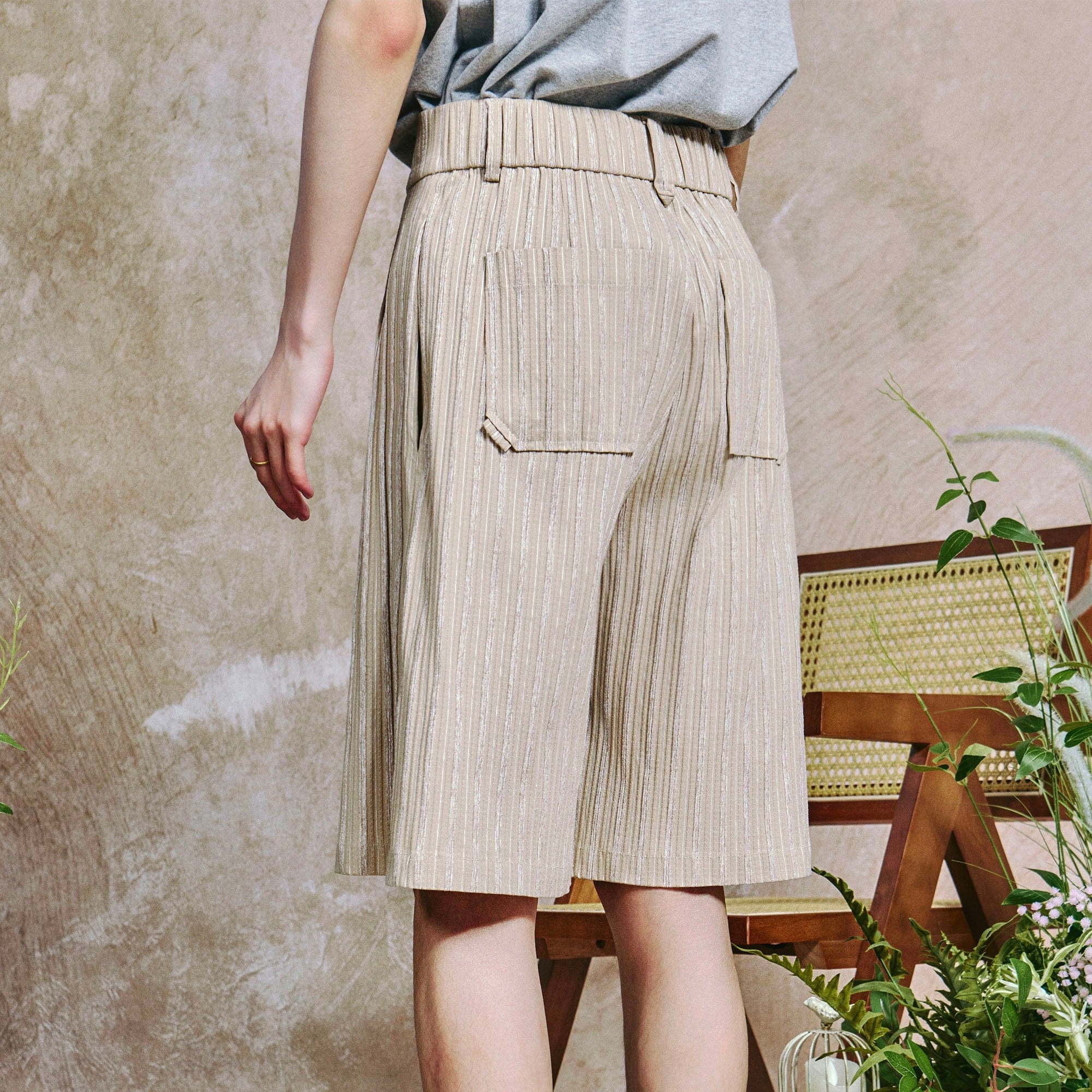 OIPWORD Striped Crinkled Shorts