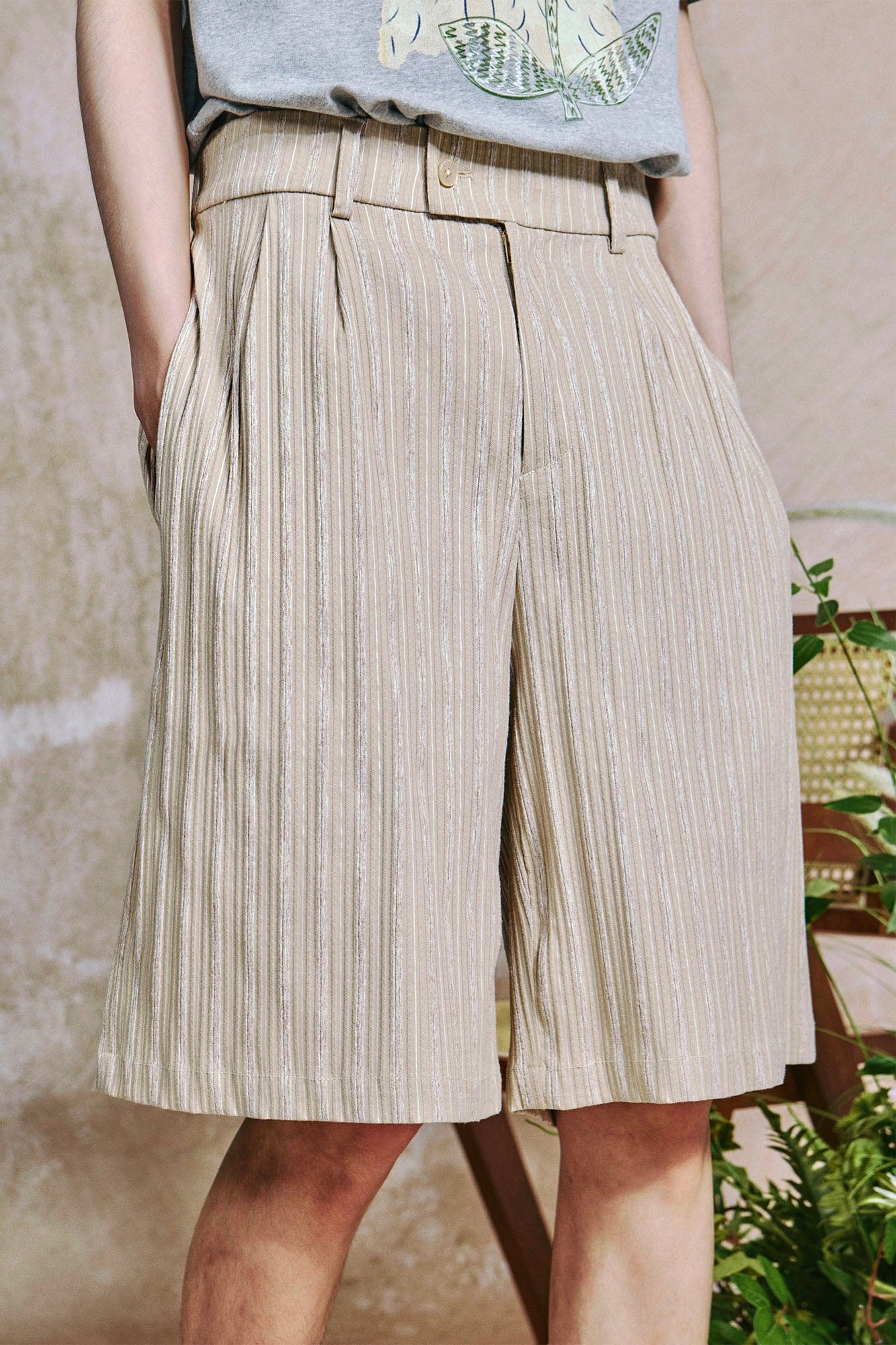 OIPWORD Striped Crinkled Shorts
