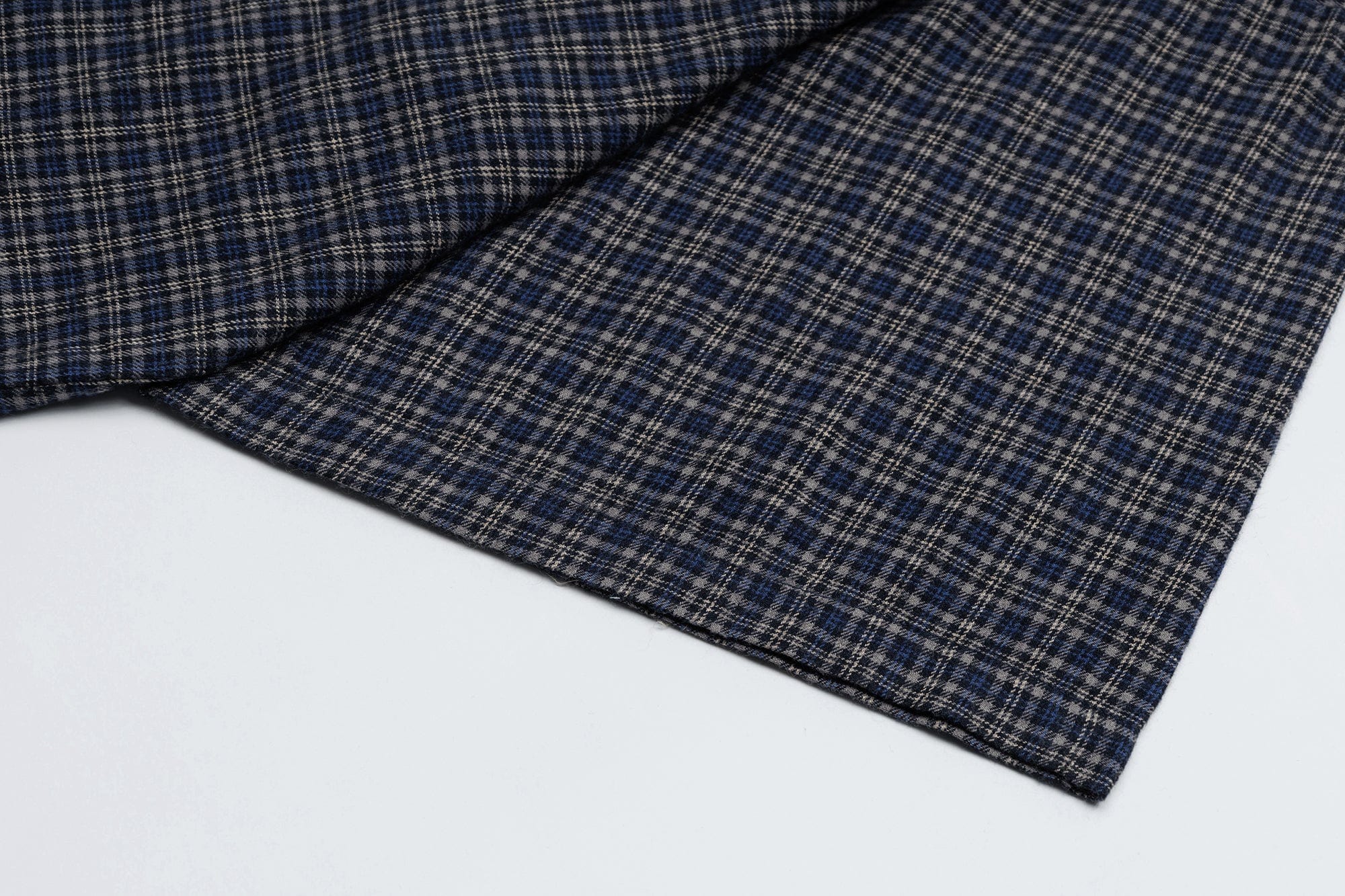 OVDY Raw-Edge Patchwork Graphic Plaid Half Shirt